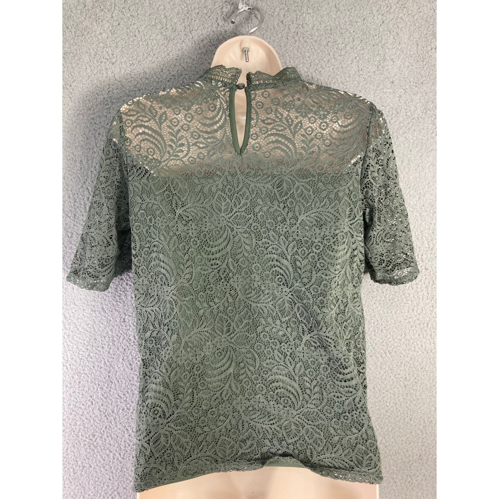 Other Women's M Green Lace Mock Neck Short Sleeve Shirt Tee Size M / US 6-8 / IT 42-44 - 9 Thumbnail
