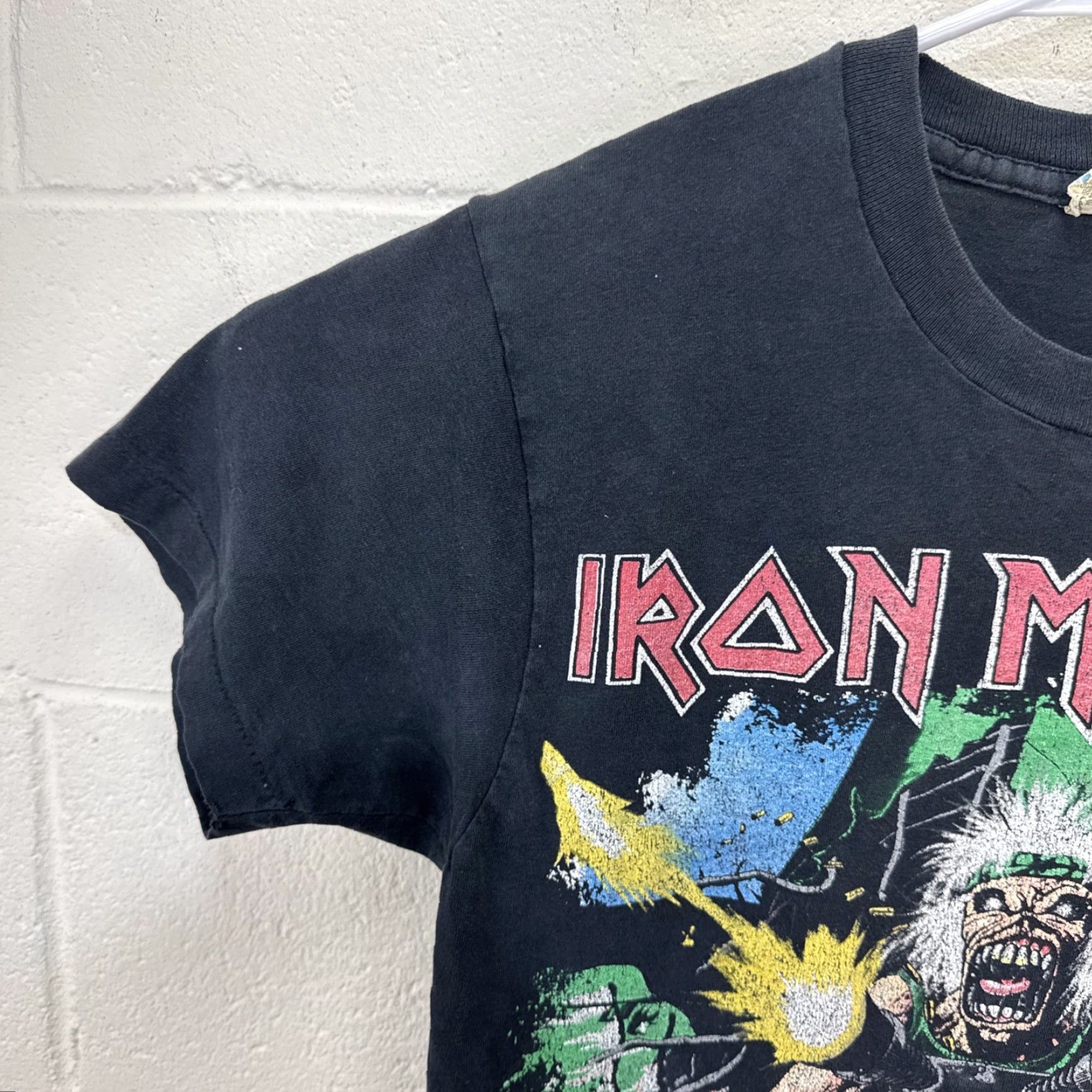Vintage VINTAGE Iron Maiden Shoot That Fukker Tour T Shirt Mens Medium Black 80s 90s Rock Music Band Rare Size US M / EU 48-50 / 2 - 5 Thumbnail