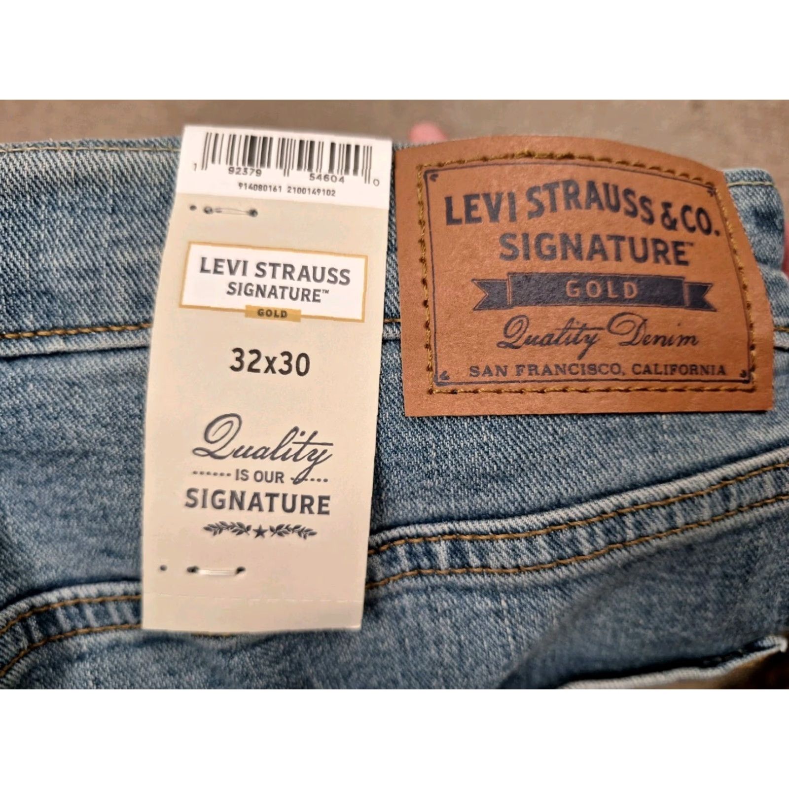 Levi's Levi's Signature Men's Gold Relaxed Straight Fit Jeans 32x30 Nwt Blue Straight Jeans Men's 32x30 Nwt Size US 32 / EU 48 - 2 Thumbnail