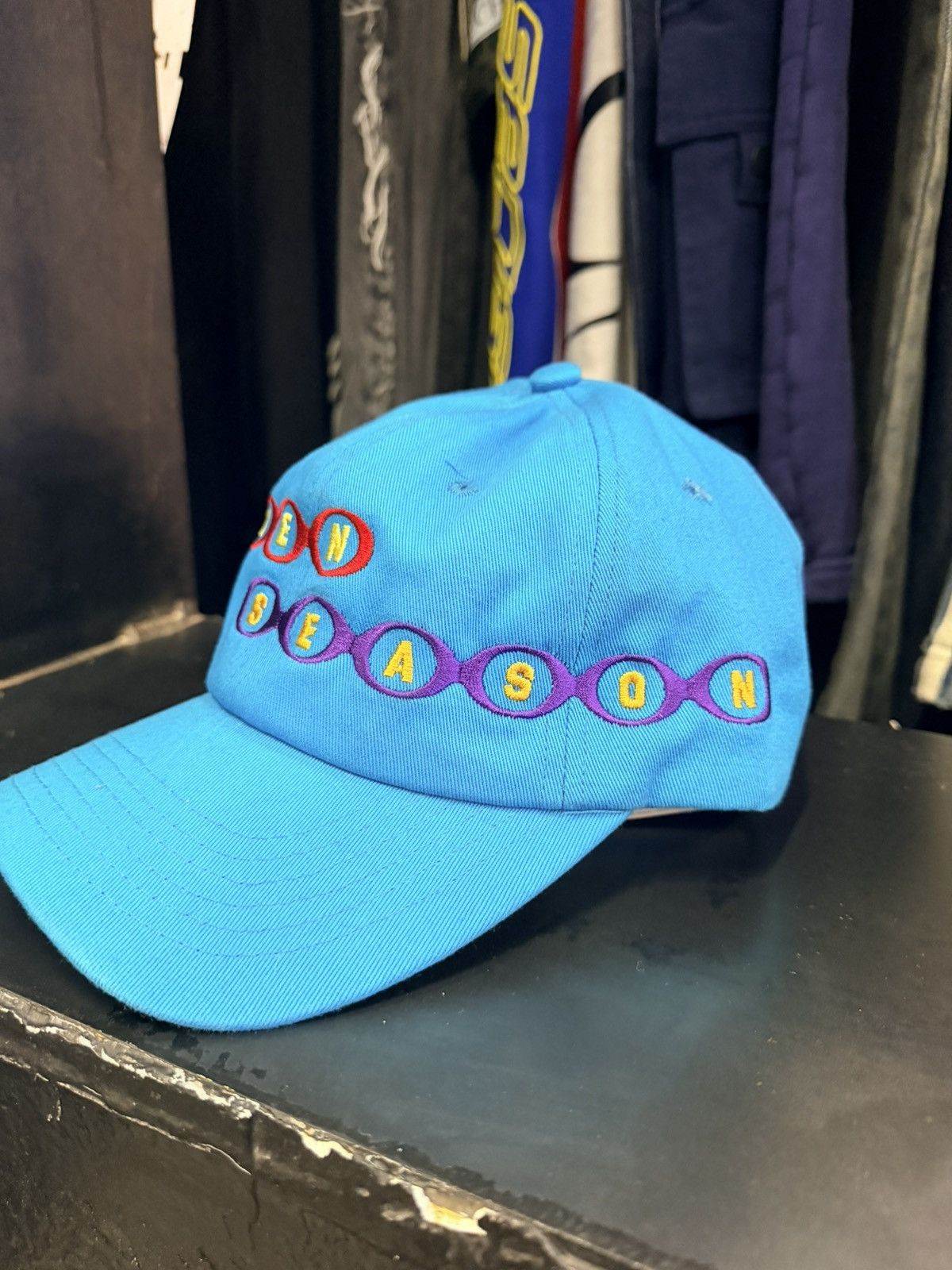 Other Hidden season logo hat Size ONE SIZE - 2 Thumbnail