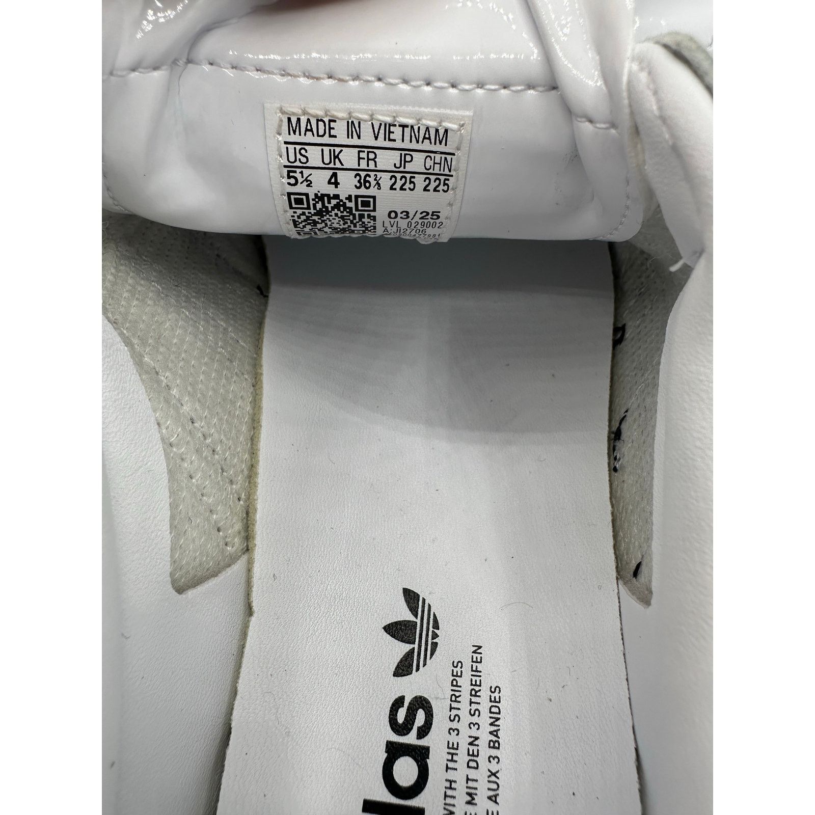 Adidas Adidas Wmns Samba LT “Pantent Leather Pack-White” size 5.5w Size US 5.5 / IT 35.5 - 7 Thumbnail