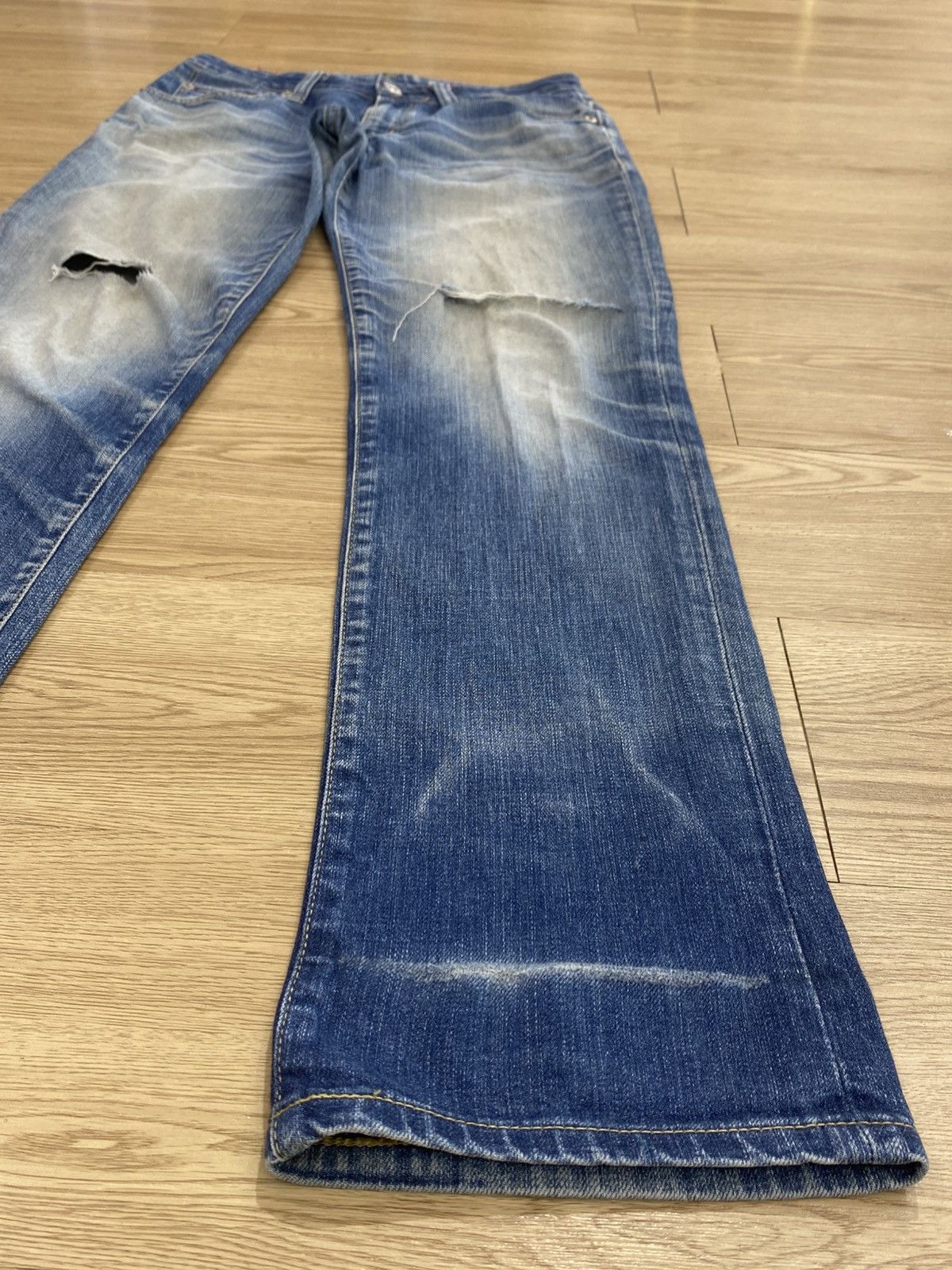 Edwin Blue Trip Edwin Blue Wash Style Distress Jeans Size US 29 - 4 Thumbnail