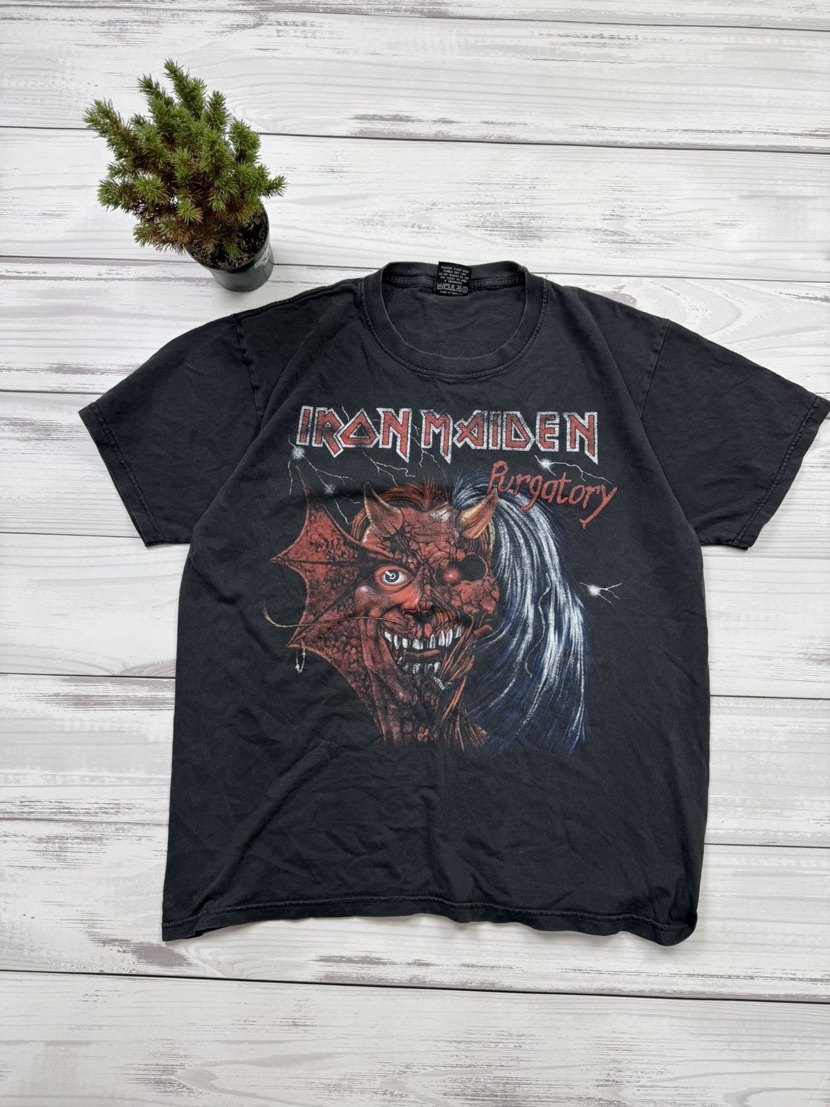 Fruit Of The Loom Vintage Red Rock of the T-Shirts Iron Maiden Purgatory Size US L / EU 52-54 / 3 - 1 Thumbnail