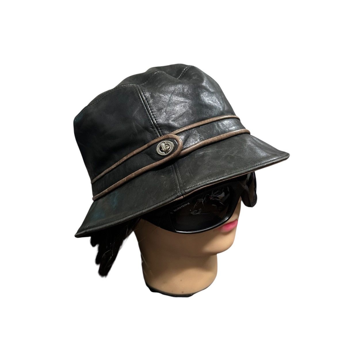 Coach COACH BLACK LEATHER HAT Size ONE SIZE - 1 Thumbnail
