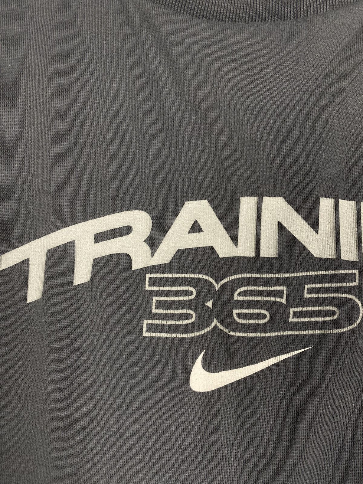 Nike × Vintage Vintage Nike Training 365 Center Logo Tee Size US L / EU 52-54 / 3 - 6 Thumbnail