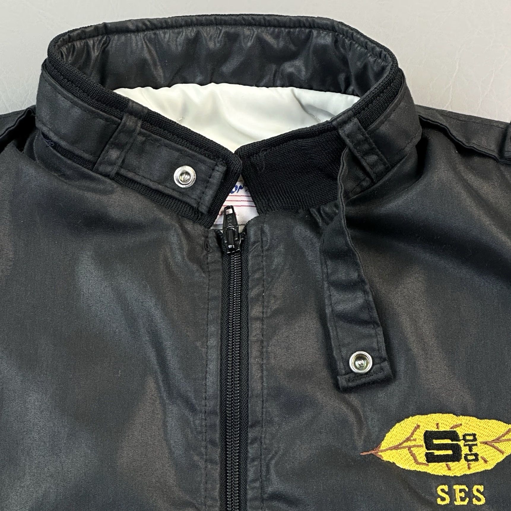 Logo 7 VINTAGE Four Seasons Jacket Mens M Bomber Jacket USA Made Size US M / EU 48-50 / 2 - 5 Thumbnail