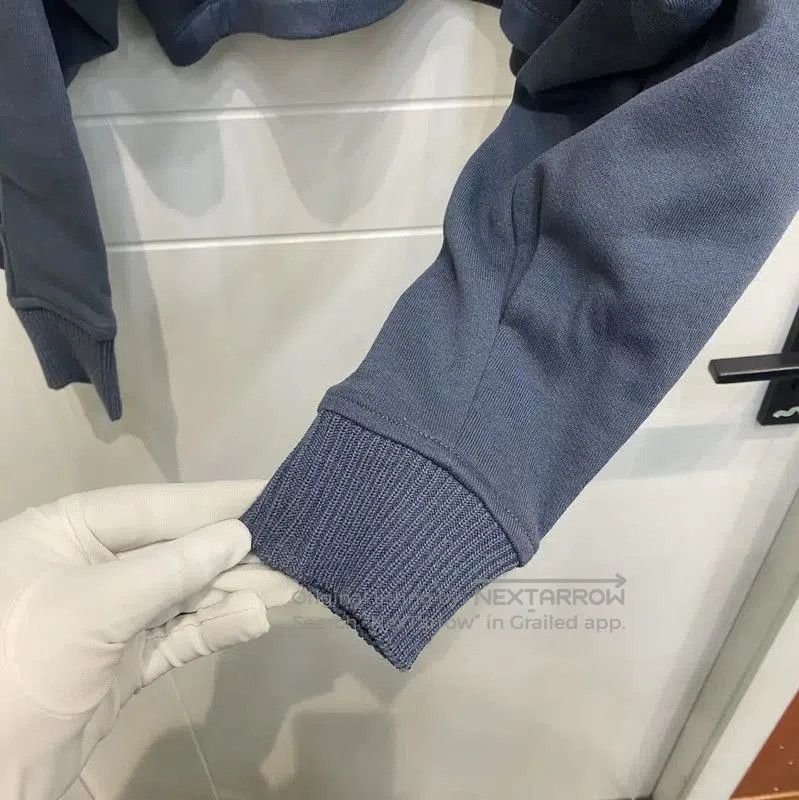 Loewe Loewe Blue Cotton Cropped Long Sleeve Sweatshirt . Size XS / US 0-2 / IT 36-38 - 8 Thumbnail