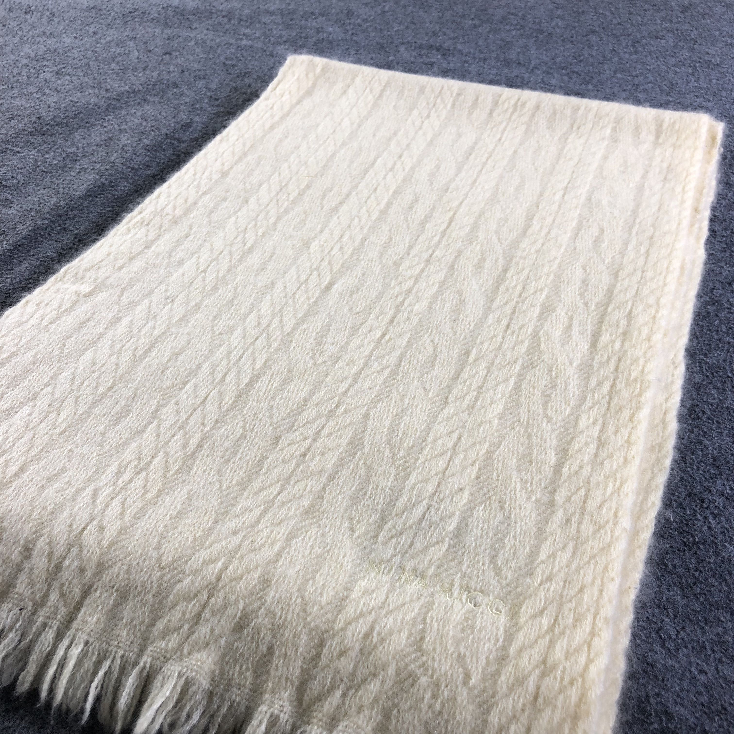 Nina Ricci Nina Ricci Cashmere Scarf Muffler V1973 Size ONE SIZE - 3 Thumbnail