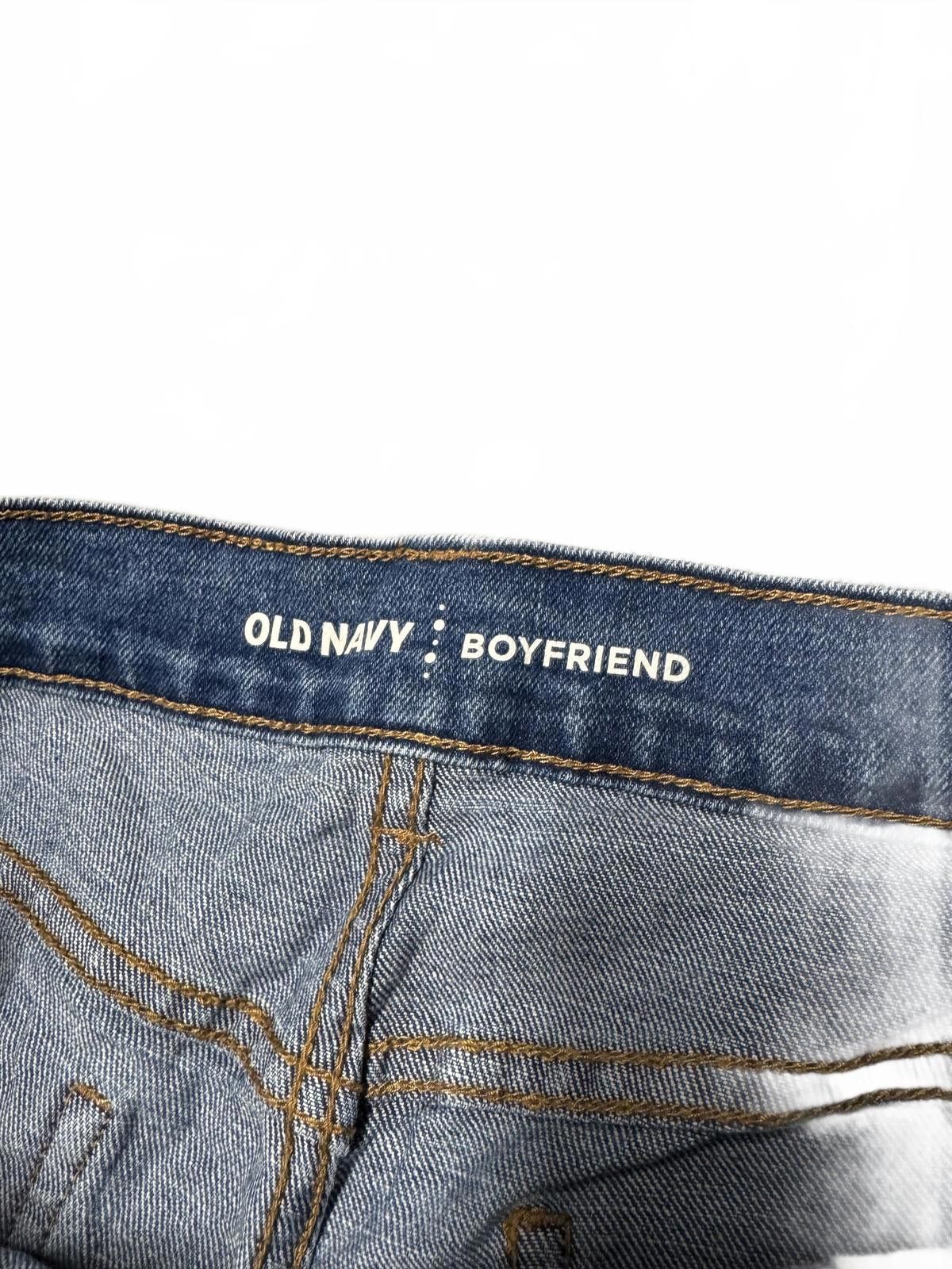 Old Navy Old Navy Boyfriend Denim Shorts Size 27" / US 4 / IT 40 - 3 Thumbnail