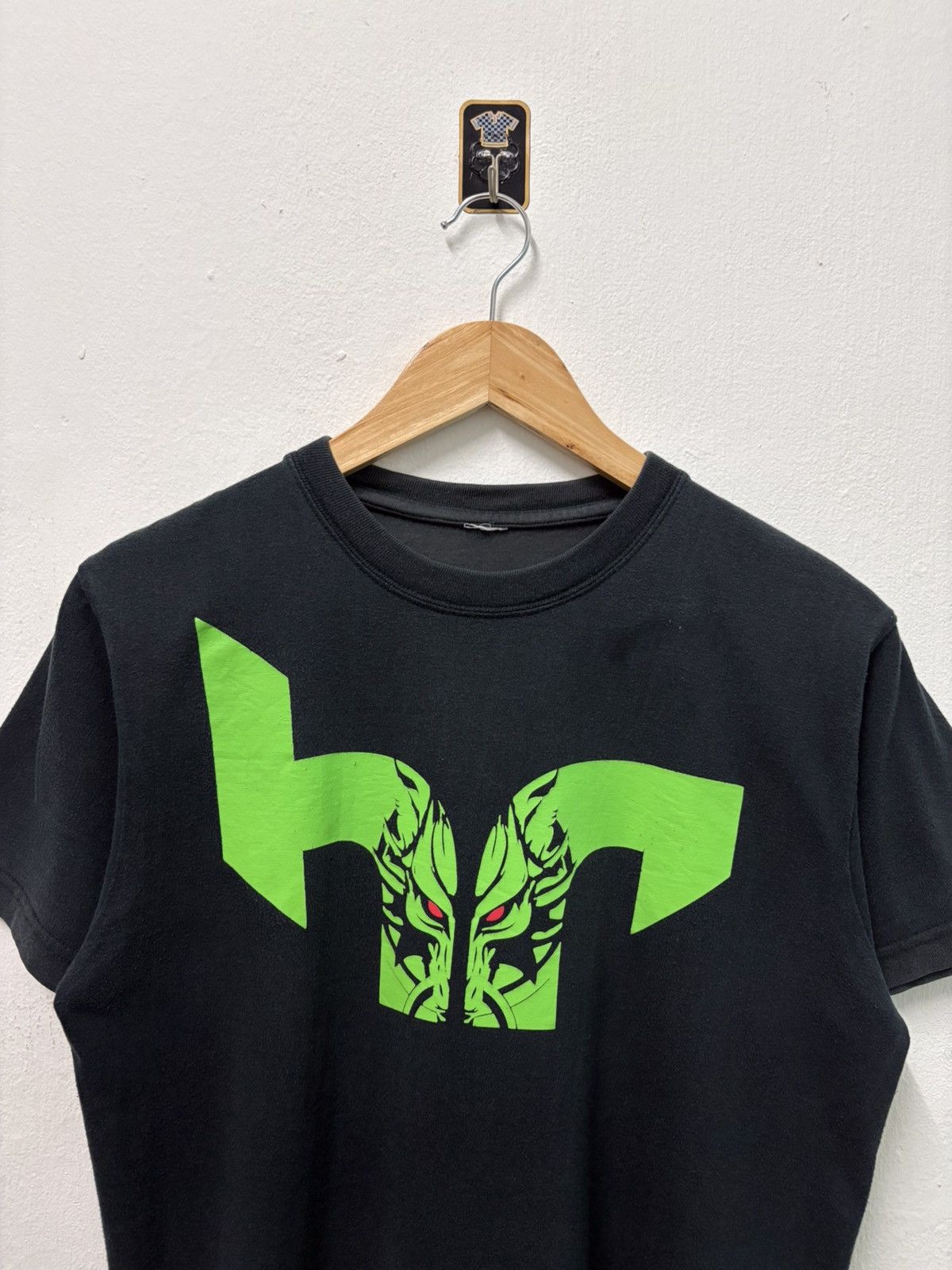 Japanese Brand × Vintage 2000's Hardstyle Republic Shuffle UK Version T-Shirt Size US S / EU 44-46 / 1 - 3 Thumbnail