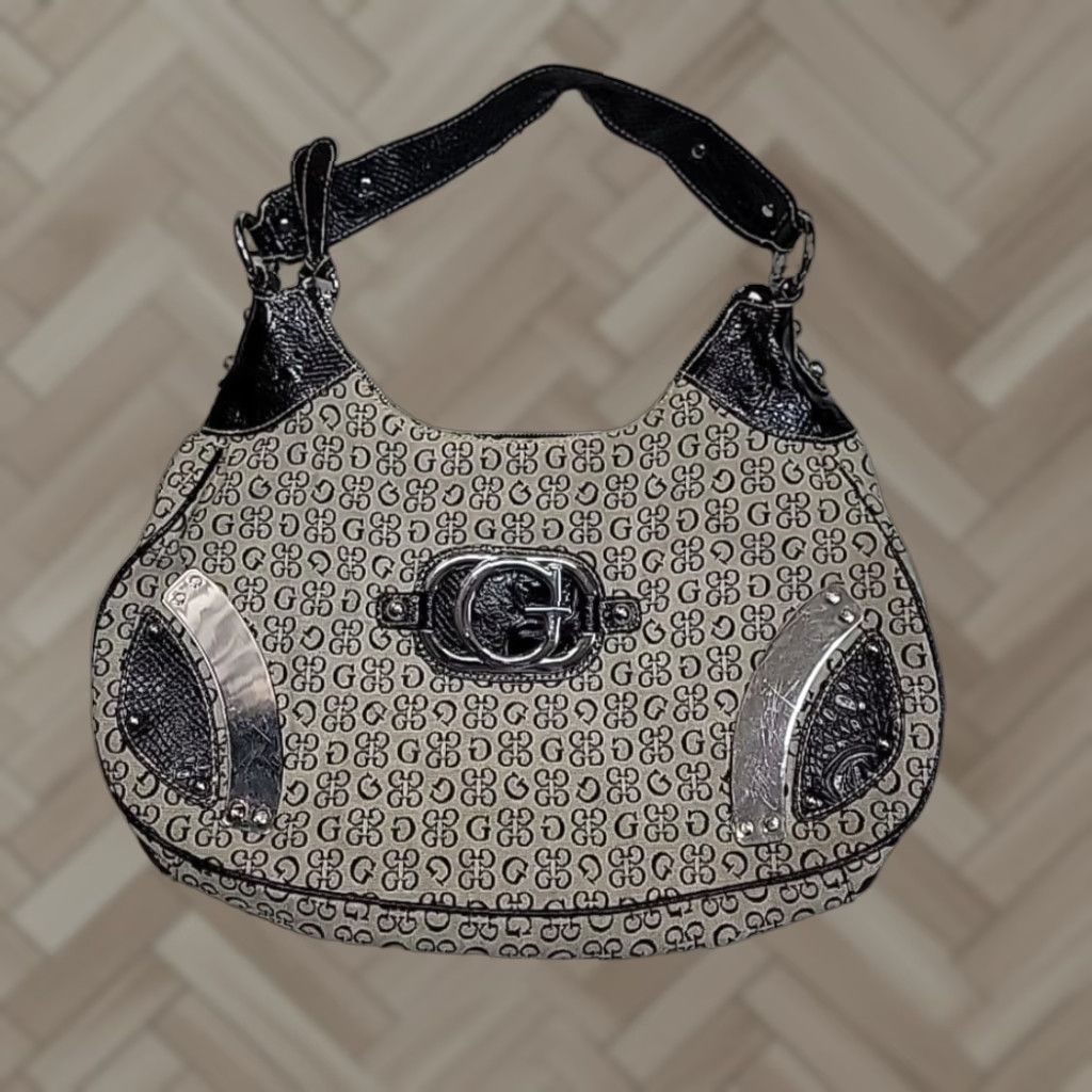 VINTAGE GUESS Shoulder Bag Monogram Cheetah Print 90s 2000s Beige Canvas Medium Silver Mens Womens Girls Boys?