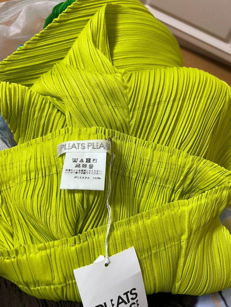 Issey Miyake Issey Miyake size:3 Green pleated irregular-shaped pants Size 31" - 4 Thumbnail