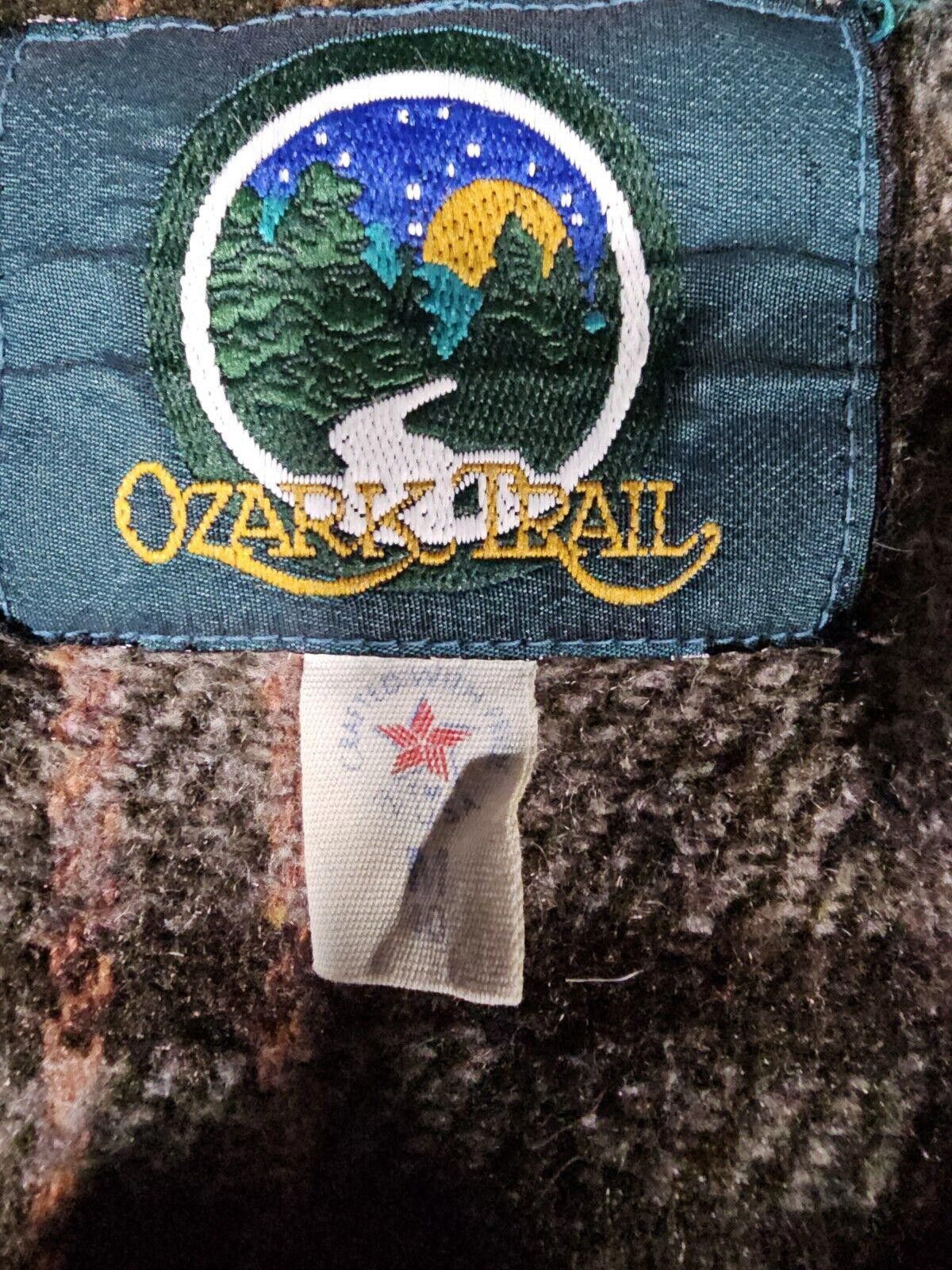 Designer Vintage Ozark Trail flannel lined zip Hooded jacket USA MADE Size US M / EU 48-50 / 2 - 6 Thumbnail