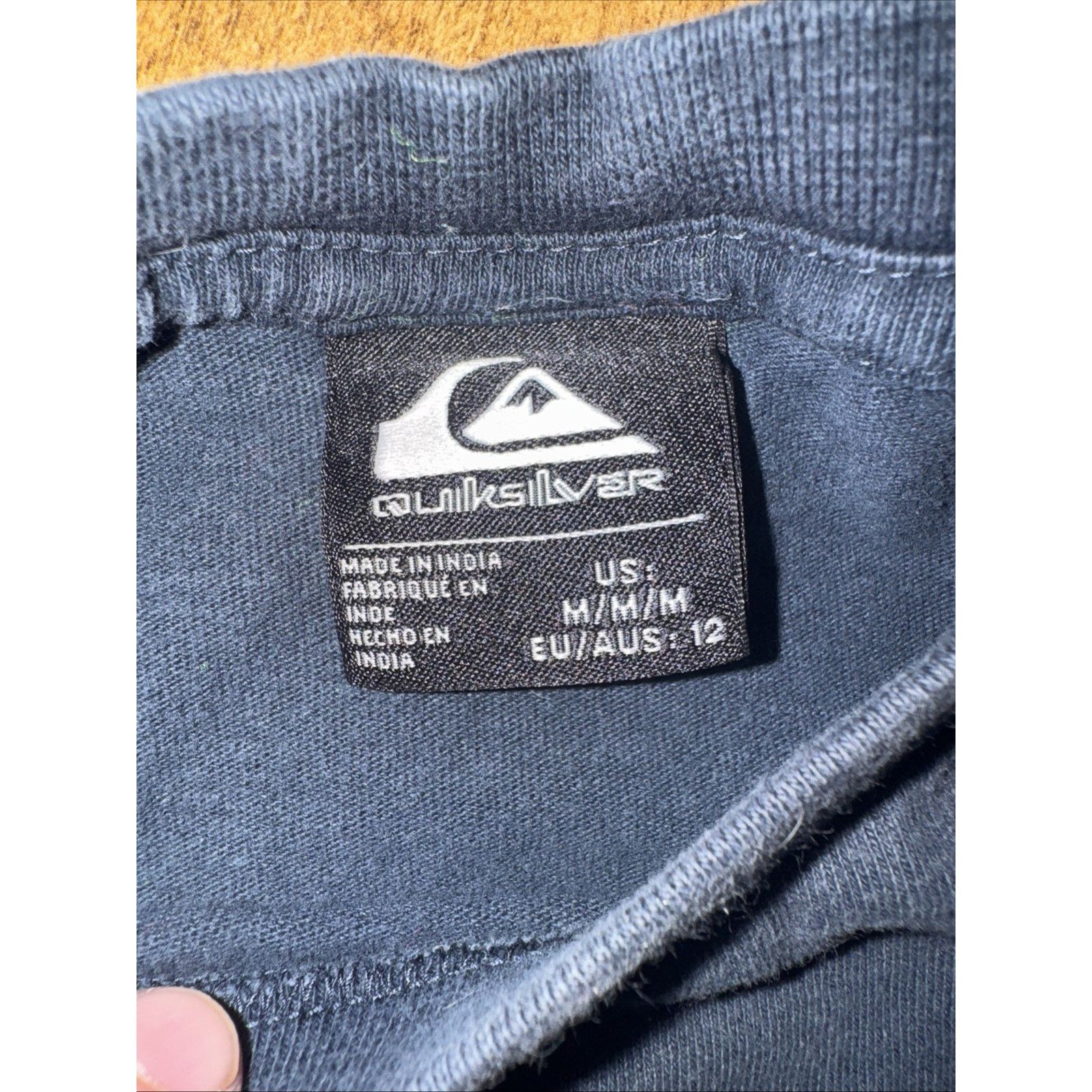 Quicksilver × Vintage Kids Quiksilver Surf T-Shirt Blue M 90s Single Stitch 16x21 Size US M / EU 48-50 / 2 - 6 Thumbnail
