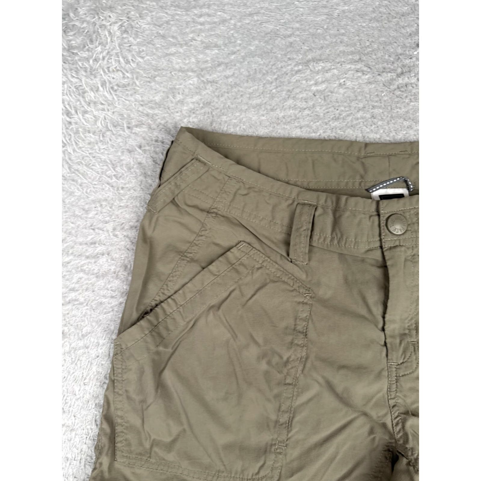 The North Face The North Face Womens Cargo Shorts 10 Green Nylon Hiking Pockets Outdoor Casual Activewear Size 32" / US 10 / IT 46 - 4 Thumbnail
