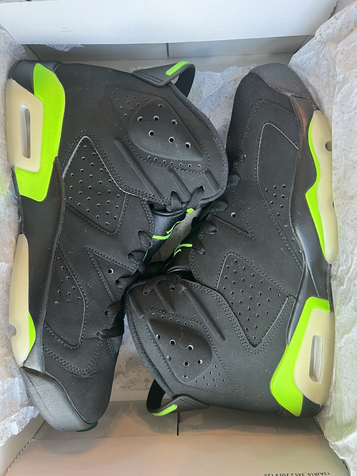 Jordan Brand Jordan 6 Electric Green Size 10.5 VNDS Sneakers Size US 10.5 / EU 43-44 - 10 Thumbnail