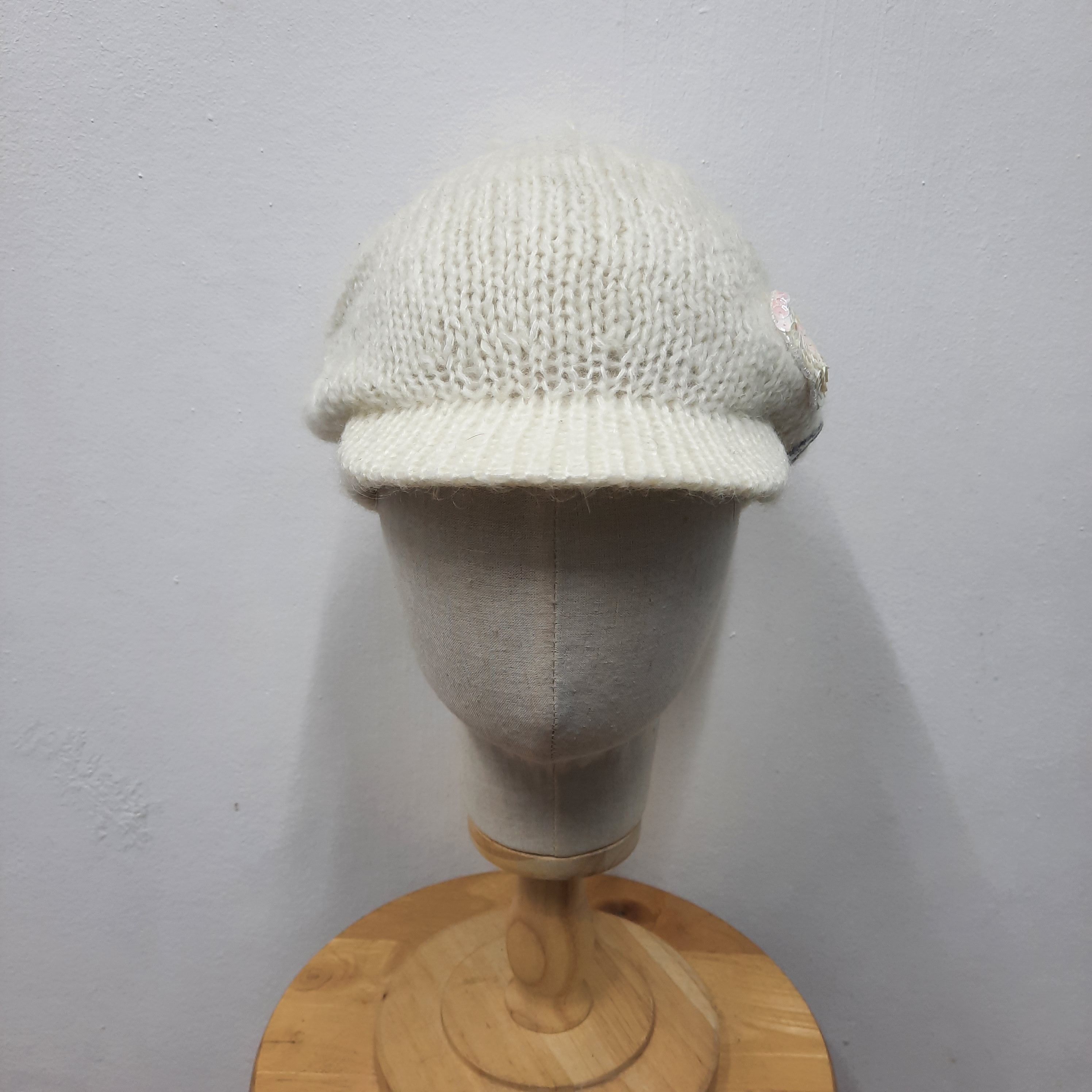 Japanese Brand 🌟 Vintage 2003 hello kitty anime beanie cap Size ONE SIZE - 2 Thumbnail