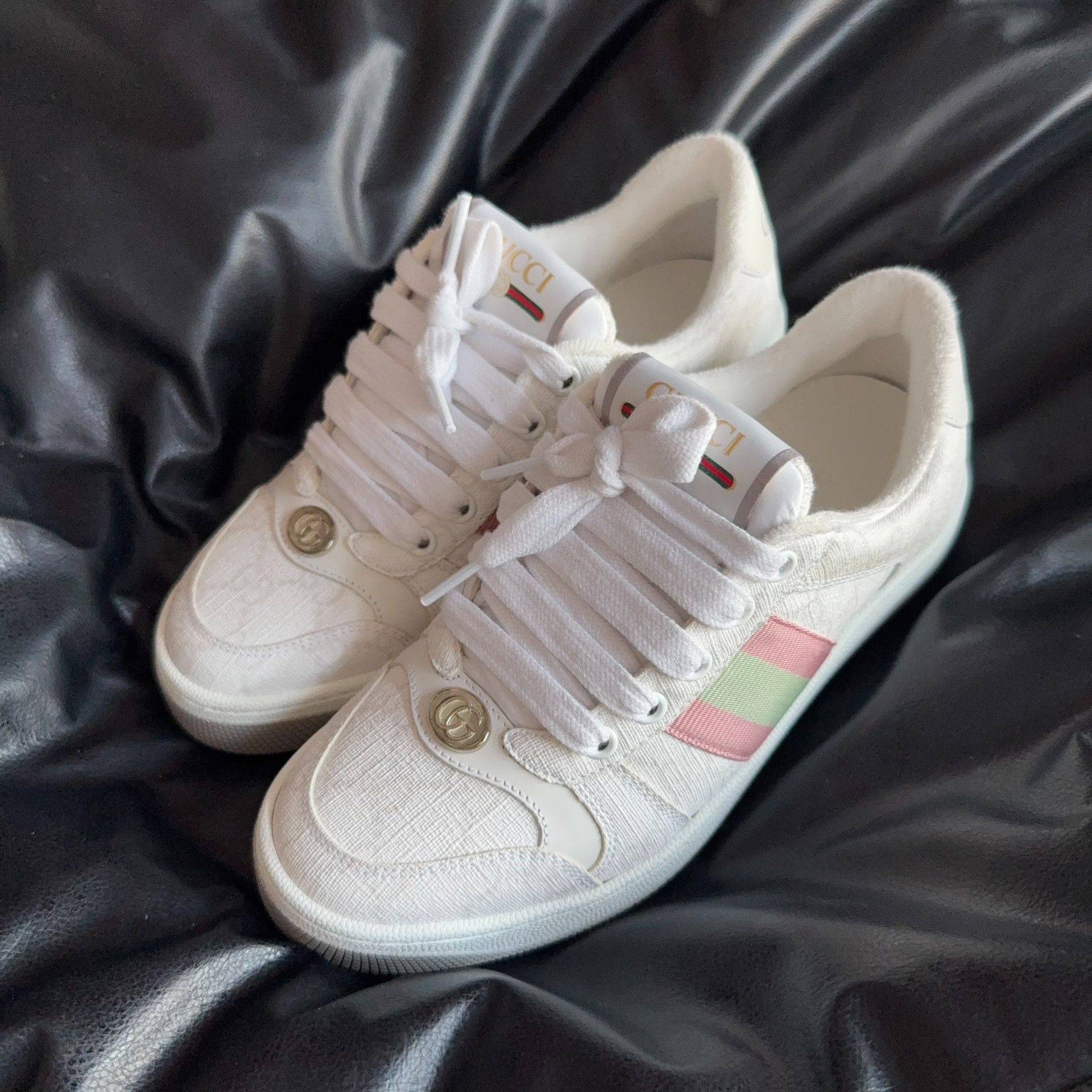 Gucci Gucci Gray Lowtop Sneakers 35.5 Women Size US 5 / IT 35 - 1 Thumbnail