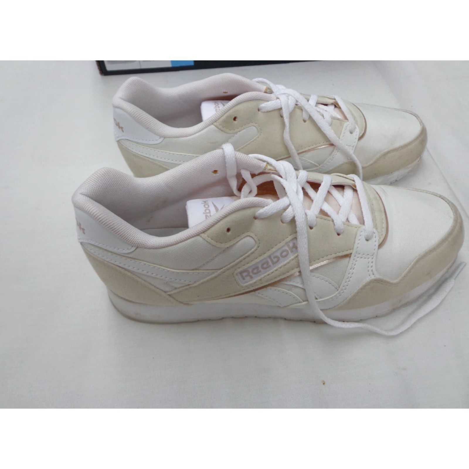 Reebok Pre-Owned Reebok Ultraflash Women Sneaker Size 9 Ivory/Cream Running Lace Up Shoes Size US 9 / IT 39 - 7 Thumbnail