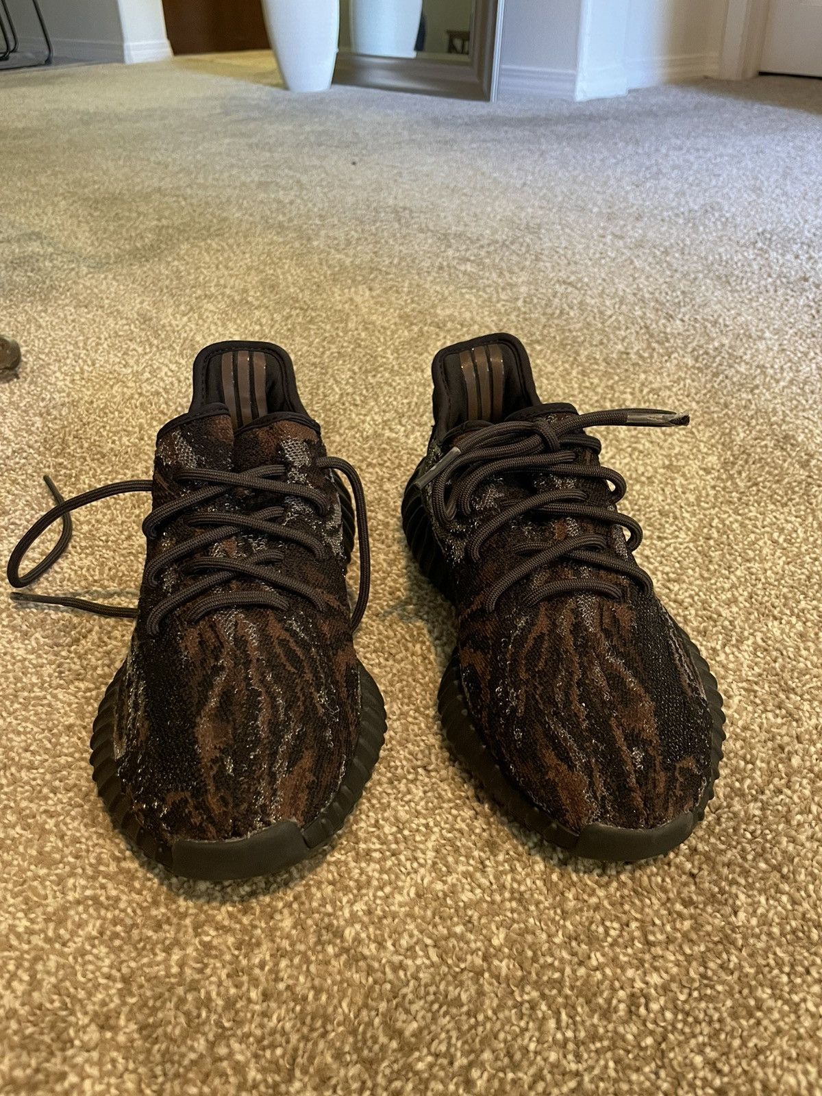 Adidas Adidas Yeezy 350 V2 MX rock running shoe Size US 6 / IT 36 - 10 Thumbnail