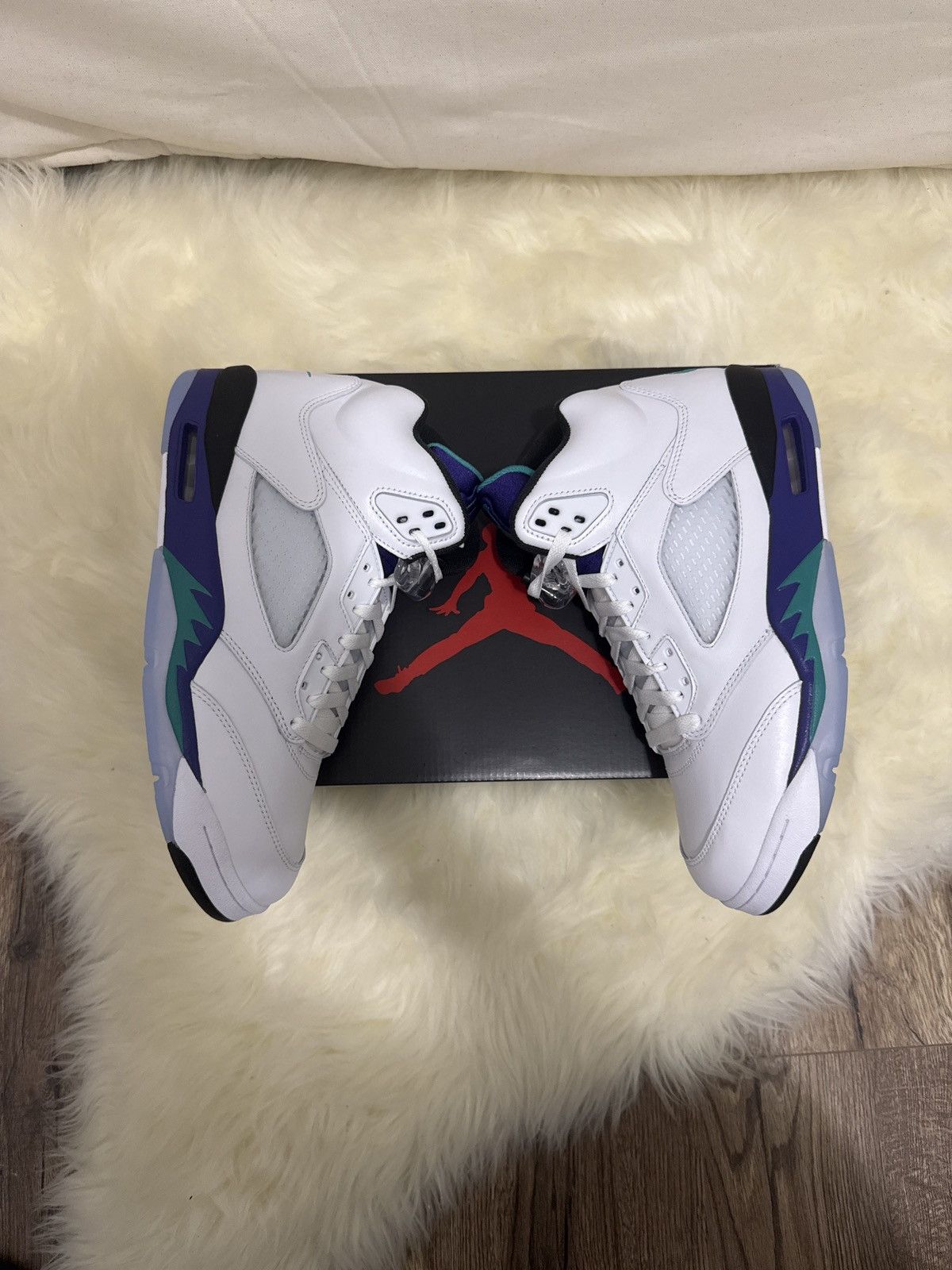 Jordan Brand Jordan 5 Retro Grape (2025) Size US 10 / EU 43 - 3 Thumbnail