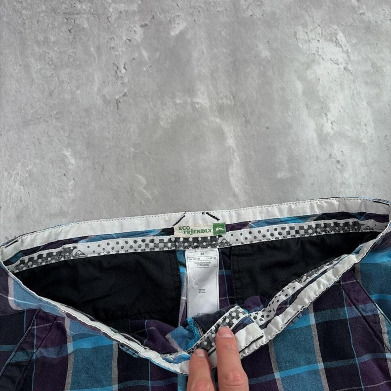 Quiksilver Y2K Purple Quiksilver Grunge Surf Baggy Plaid Shorts Size US 32 / EU 48 - 5 Thumbnail