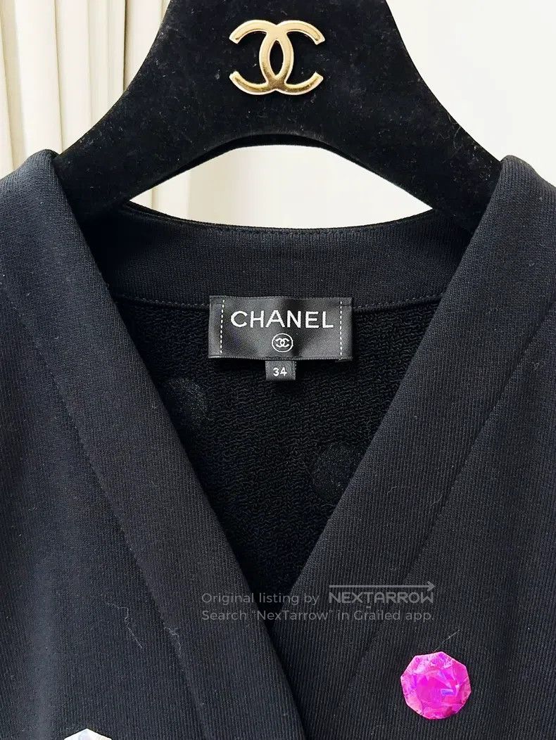 Chanel Chanel 21K black colourful gemstone button long-sleeved sh Size XXS / US 00 / IT 34 - 5 Thumbnail