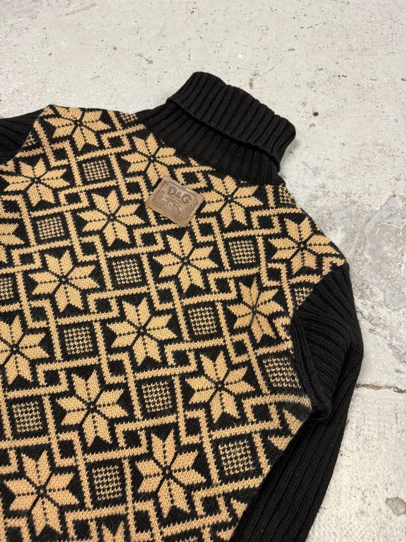 Designer × Dolce & Gabbana × Vintage 1990s Dolce & Gabbana Black Mozaic Wool Turtleneck Size US M / EU 48-50 / 2 - 4 Thumbnail