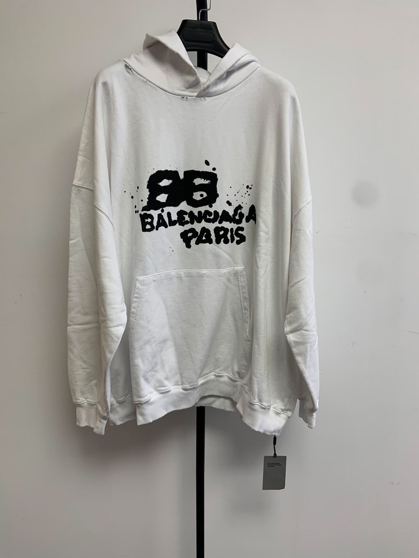 Balenciaga Balenciaga Logo Print White Crewneck Sweatshirt Size US L / EU 52-54 / 3 - 1 Thumbnail