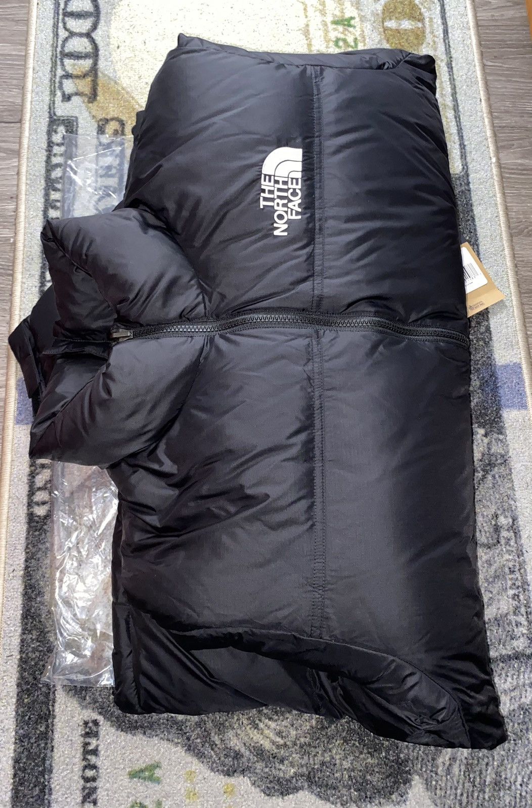 Supreme The North Face Split Nuptse Jacket