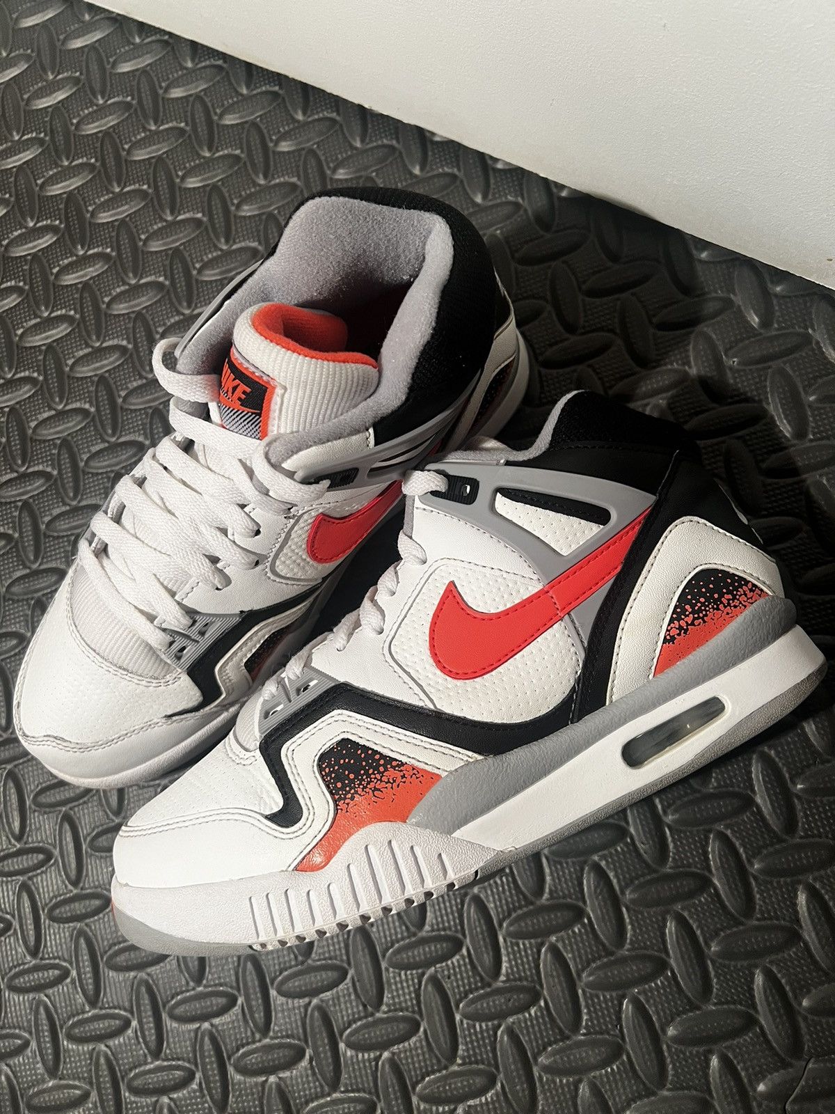 Nike CLEAN Nike Air Tech Challenge II size 6.5 Agassi Lava Pink Size US 6.5 / EU 39-40 - 2 Thumbnail
