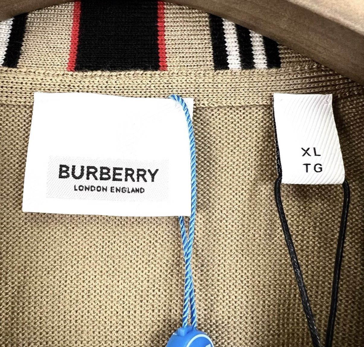 Burberry Burberry/Khaki Striped Panel Knit Cardigan K12 Size XL / US 12-14 / IT 48-50 - 4 Thumbnail