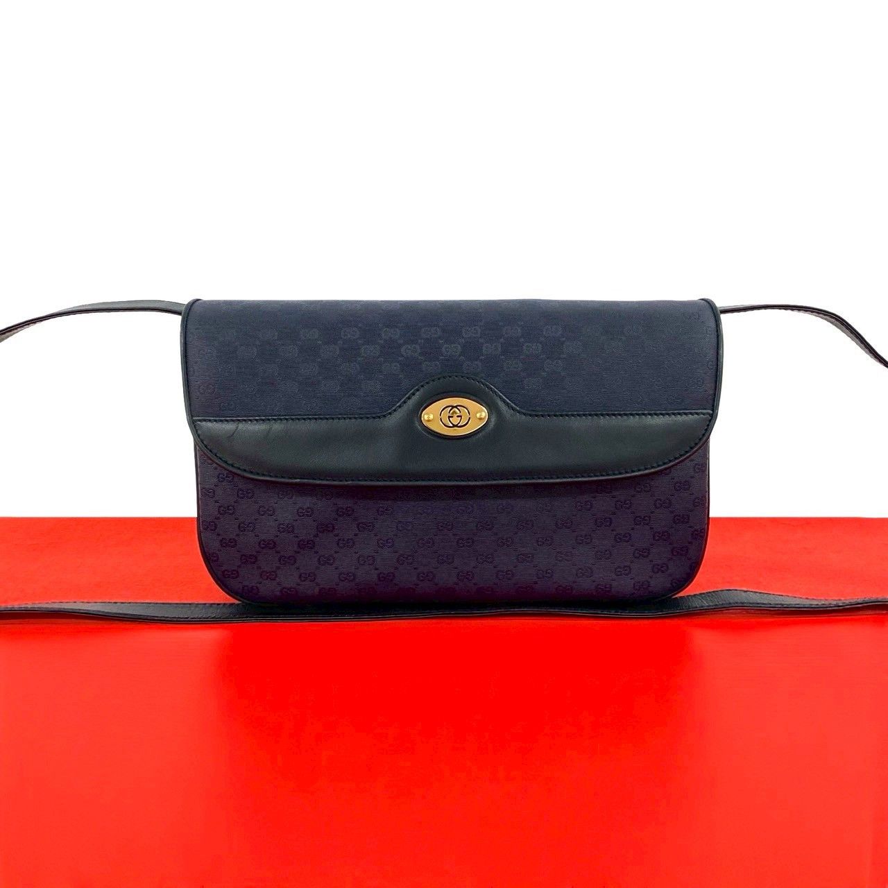 Gucci Gucci Gucci Micro GG Leather PVC Shoulder Bag Leather Shoulder Bag DUTY FREE for USA Size ONE SIZE - 1 Thumbnail