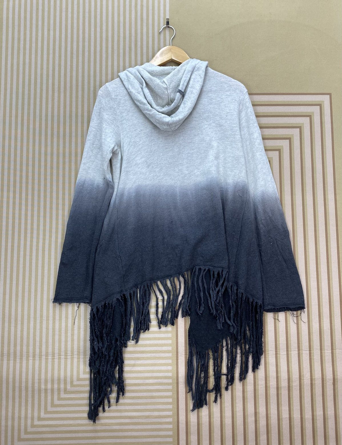 Billabong 🫶 Billabong hooded cardigan fringe hem Size US M / EU 48-50 / 2 - 2 Thumbnail