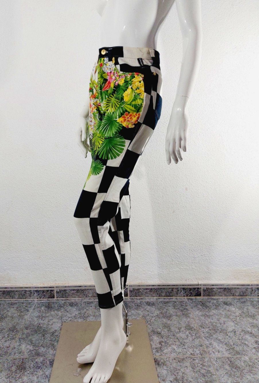 Versace Jeans Couture Versace Miami Tropical Palm Tree Checkered Pants Size 24" / US 00 / IT 34 - 7 Thumbnail