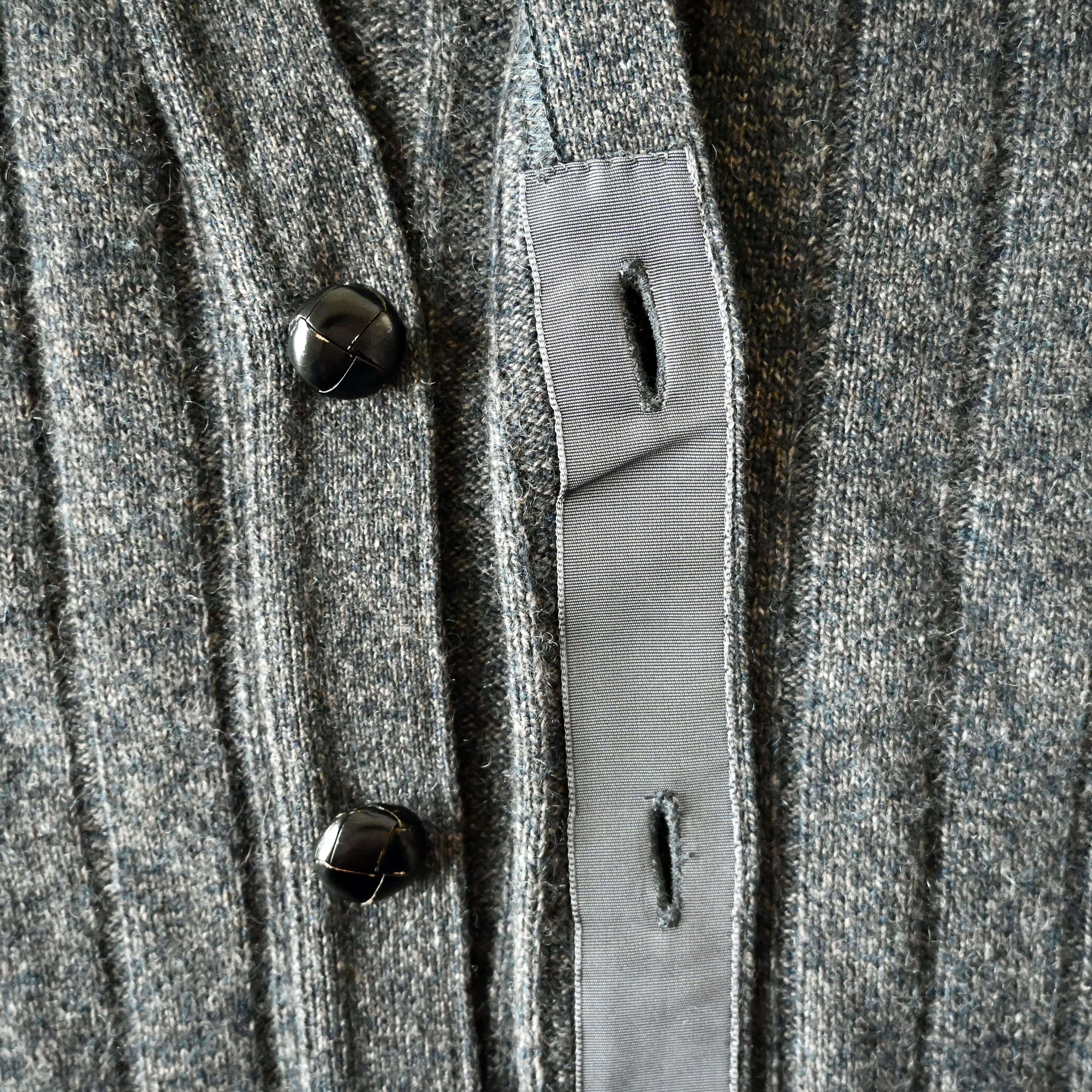 Vintage 1990s Clan Douglas 95% cashmere cardigan, made in Scotland Size US L / EU 52-54 / 3 - 12 Thumbnail