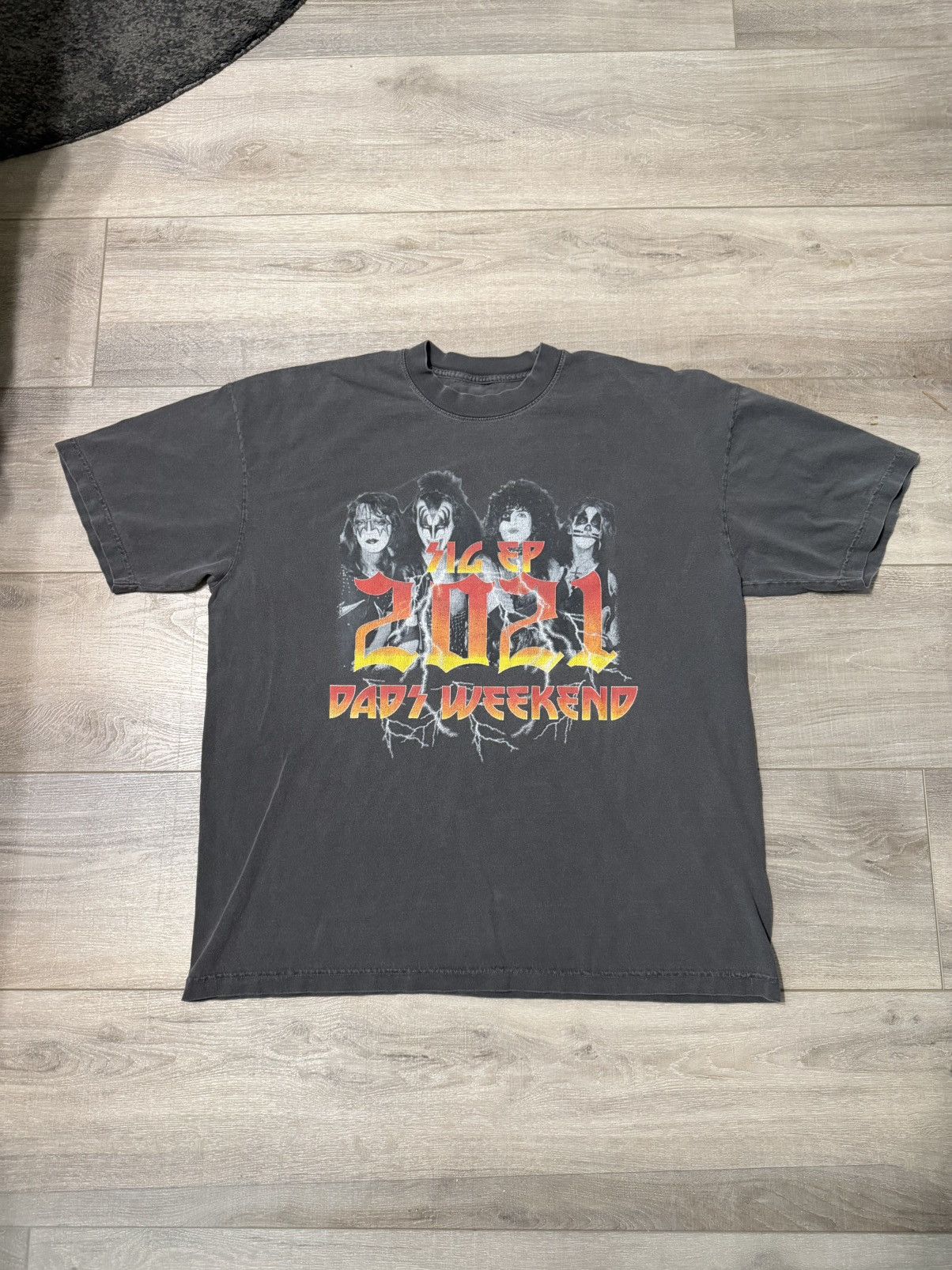 Vintage Vintage Band Tee Size US XL / EU 56 / 4 - 1 Thumbnail