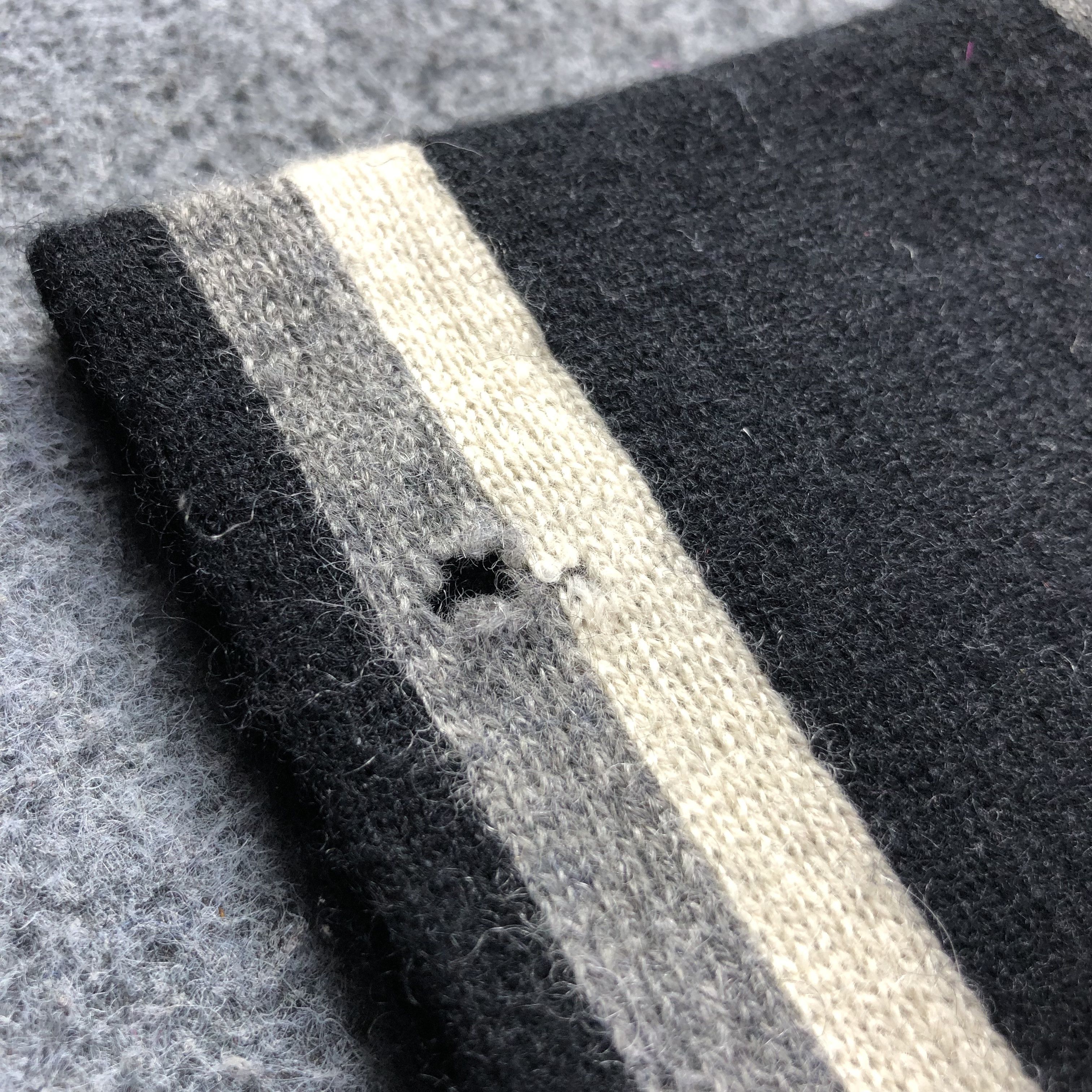 Vintage Candy Stripper Wool Scarf Muffler V1907 Size ONE SIZE - 15 Thumbnail