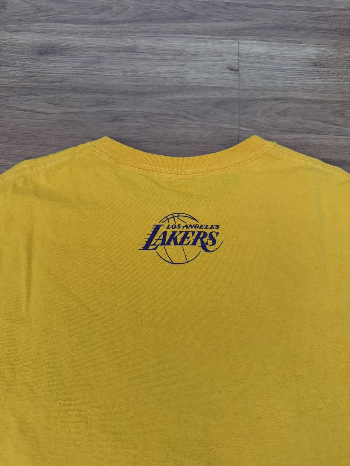NBA los angeles lakers chick hearn tshirt game promo Size US L / EU 52-54 / 3 - 3 Thumbnail