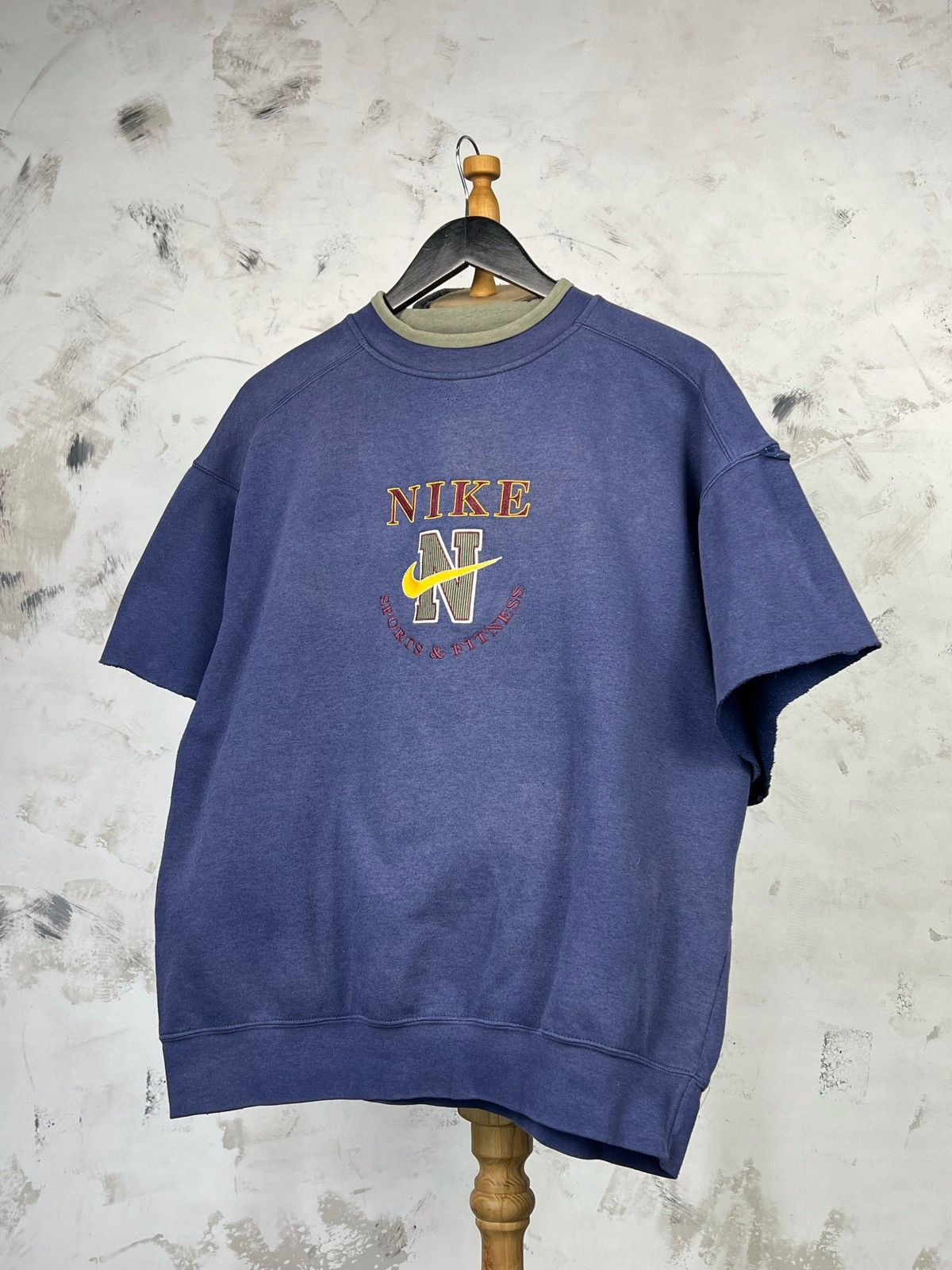 Nike Vintage Nike Short Sleeve Sweatshirt Size M - L Size US L / EU 52-54 / 3 - 1 Thumbnail