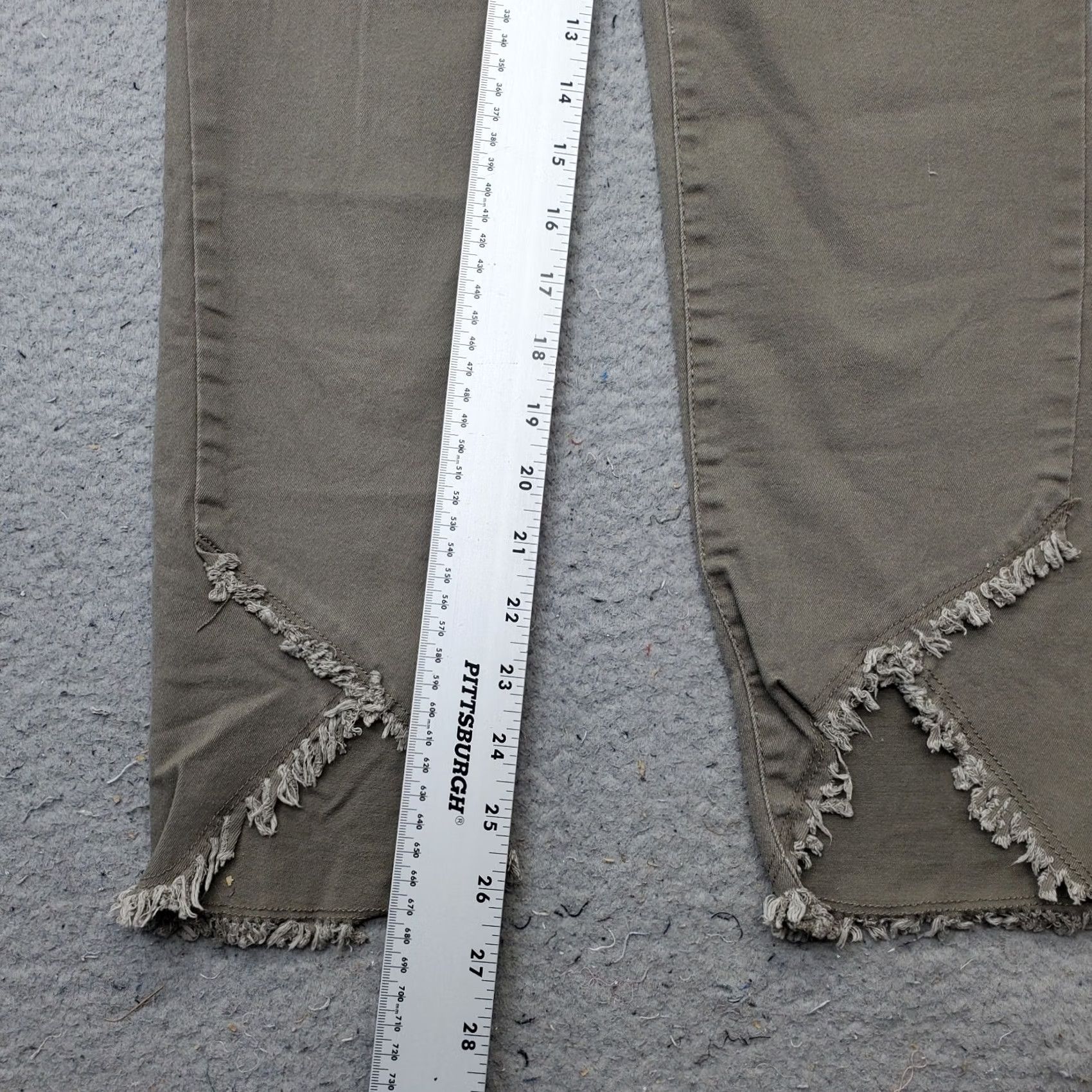 Vintage Wit & Wisdom Womens Size 4 Brown Stretch Ankle Pants Tulip Hem Inverted V Frayed Comfort Pockets Size 27" / US 4 / IT 40 - 4 Thumbnail