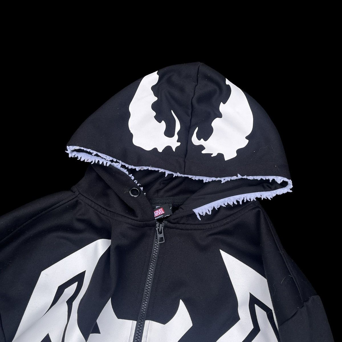 Other Marvel SPIDER-MAN “VENOM” HOODIE Medium Geek Net Worn Marks Size US M / EU 48-50 / 2 - 6 Thumbnail