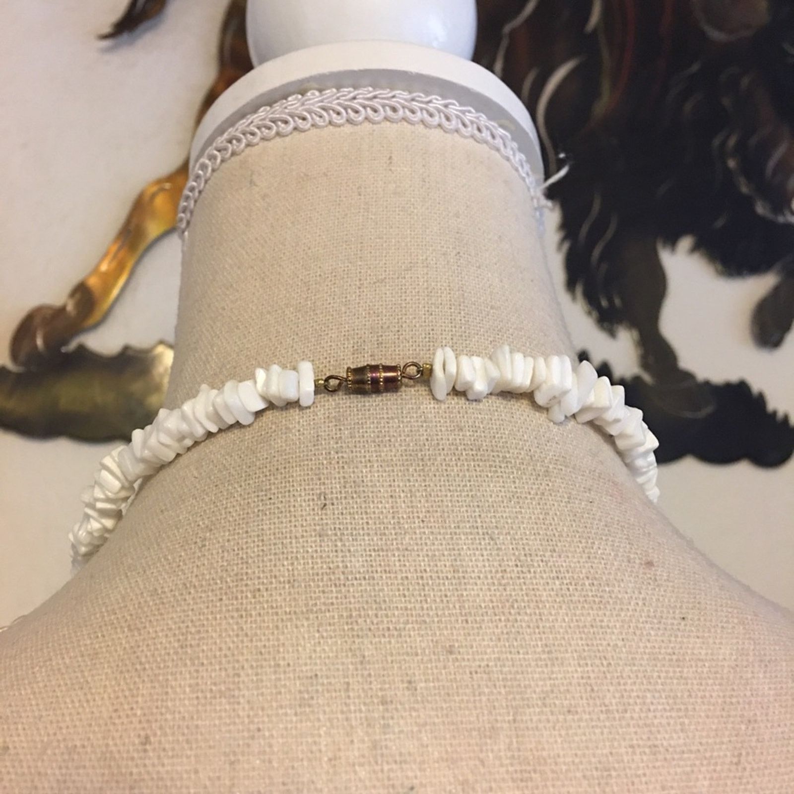 Vintage Vintage white coral beaded necklace Size ONE SIZE - 5 Thumbnail