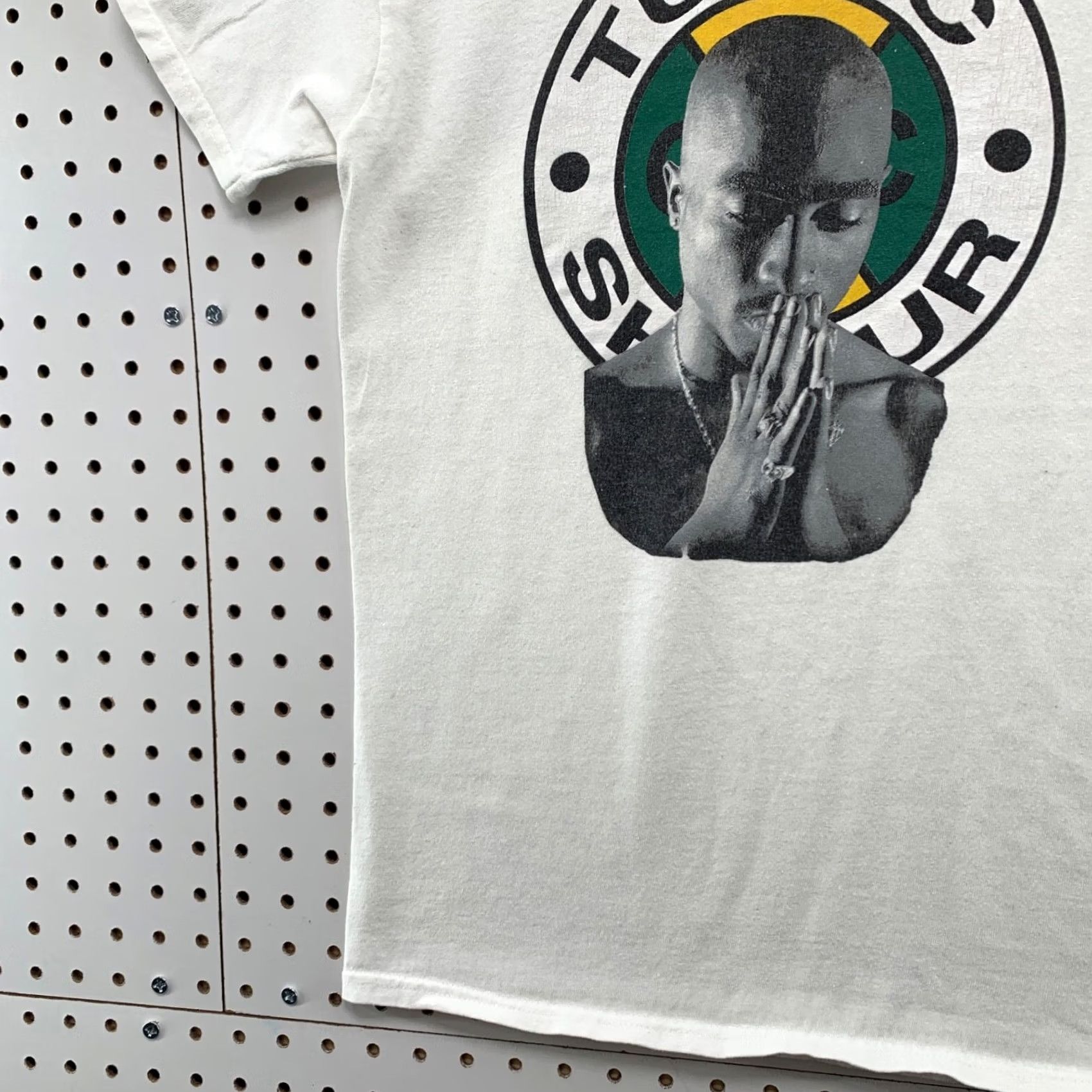 Vintage VINTAGE Cross Colours Tupac Shakur Shirt Mens XS White Hip Hop Graphic Print T-Shirt, 16x25, Short Sleeve, Crew Neck, 90s Mens XS Size US XS / EU 42 / 0 - 7 Thumbnail
