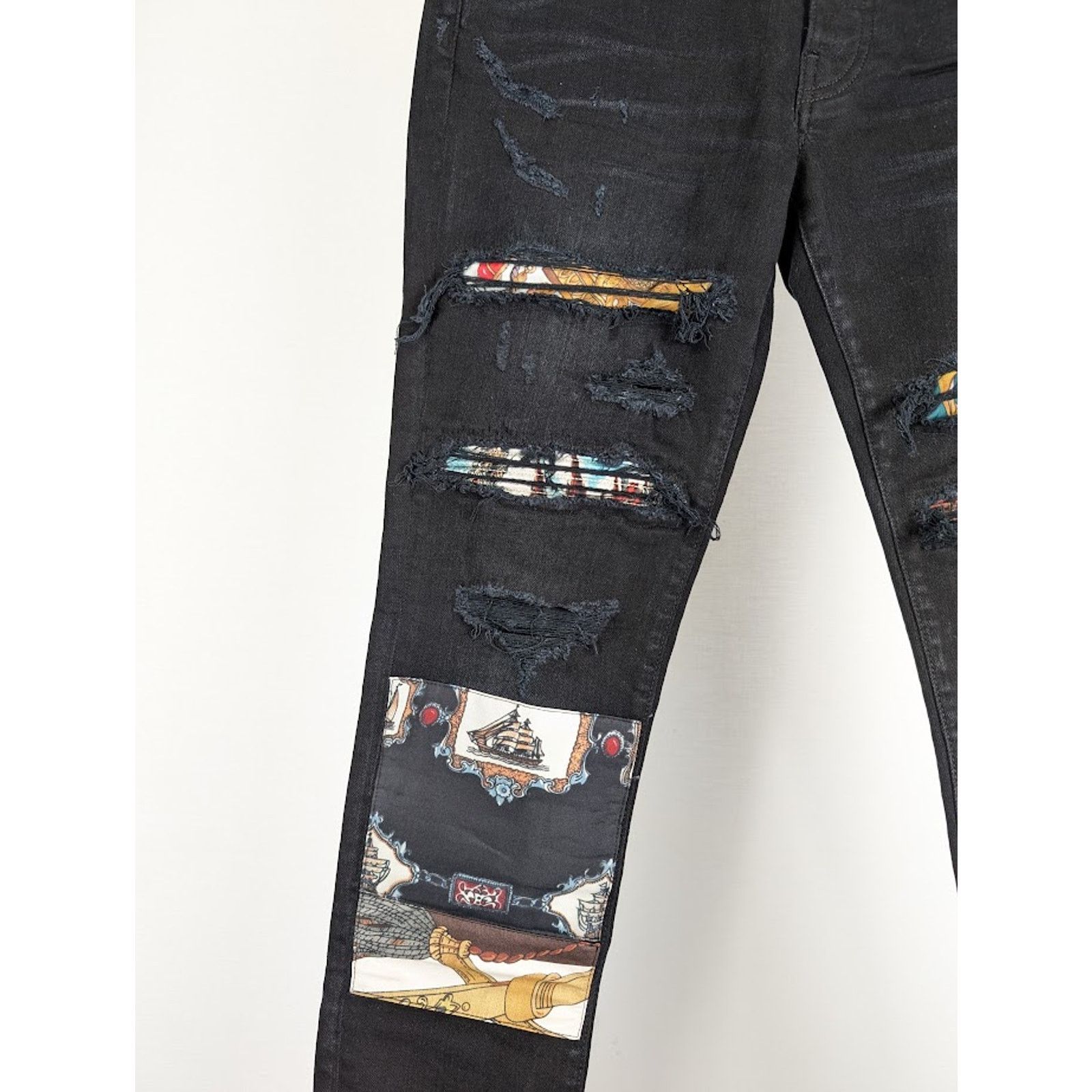 Amiri o1rshd1 Scarves Art Patch Jeans in Antique Black Size US 33 - 6 Thumbnail