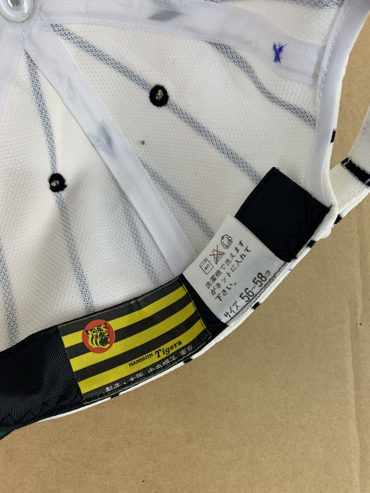 Japanese Brand 90s Hanshin Tiger Japanese Baseball Snap Cap Embroidery Logo Size ONE SIZE - 7 Thumbnail