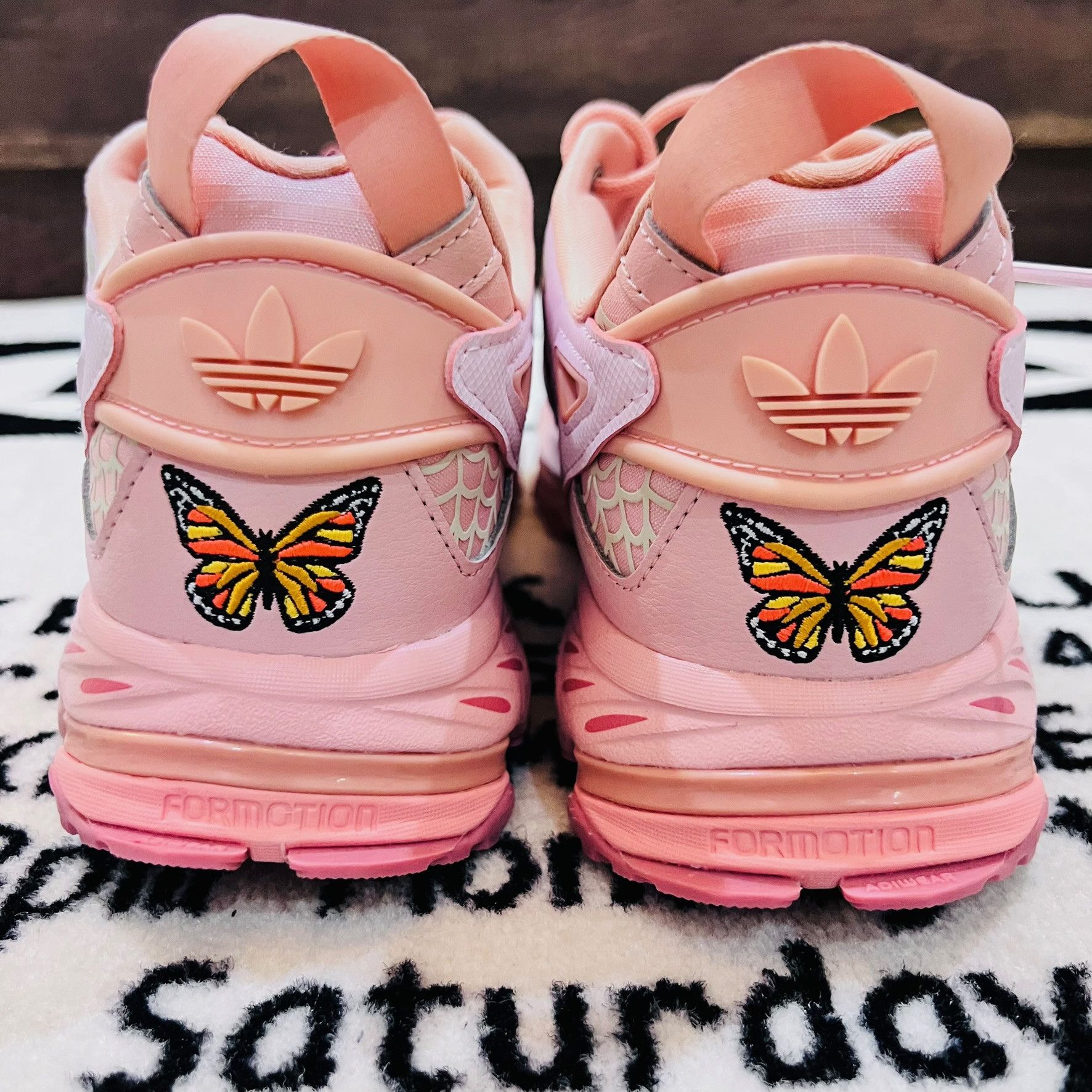 Adidas Adidas Dia de Los Muertos Hyperturf Outdoor Adventure Vapo Size US 9.5 / EU 42-43 - 3 Thumbnail