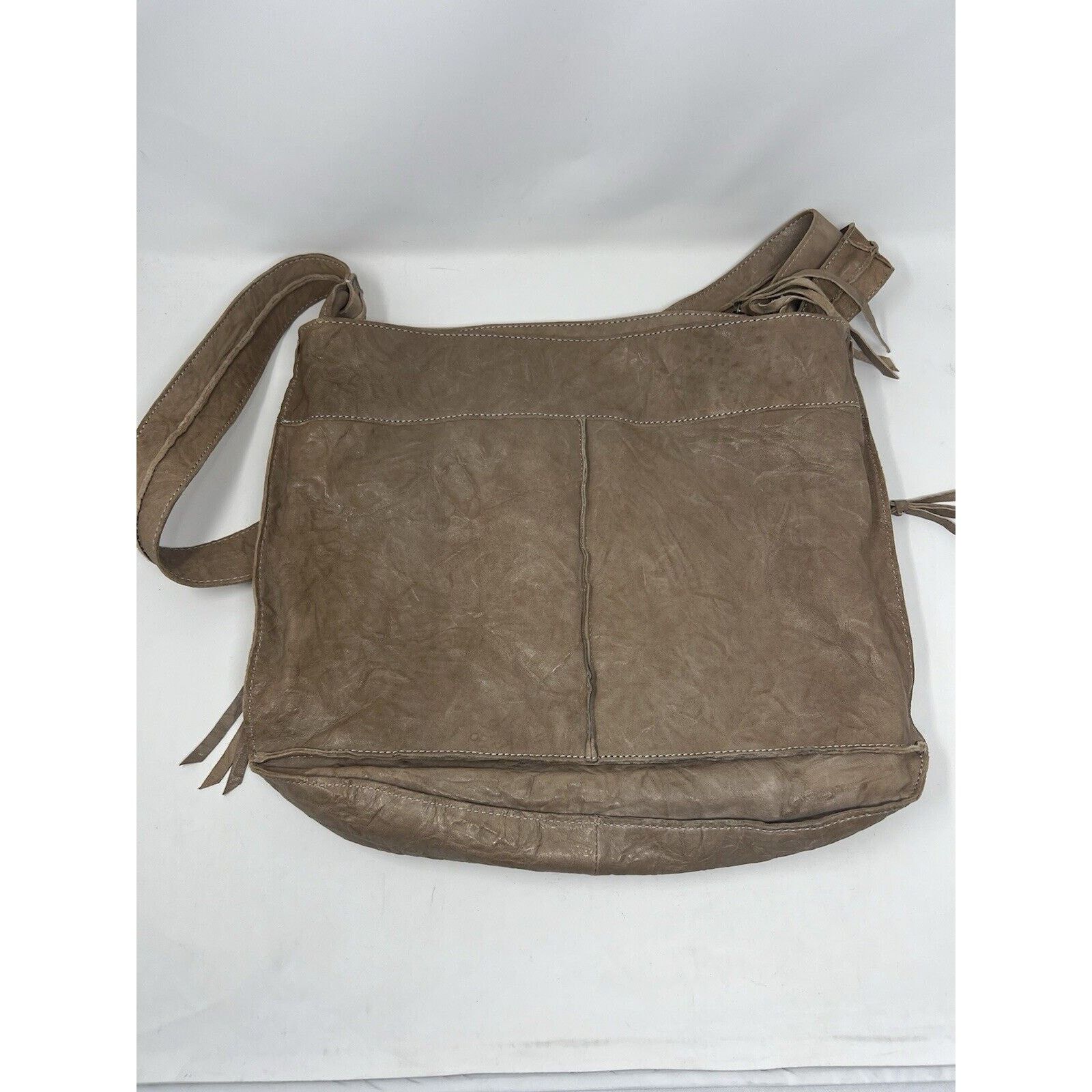 Juicy Couture Juicy Couture Messenger Bag Womens Tan Lamb Leather Tassel Size ONE SIZE - 5 Thumbnail