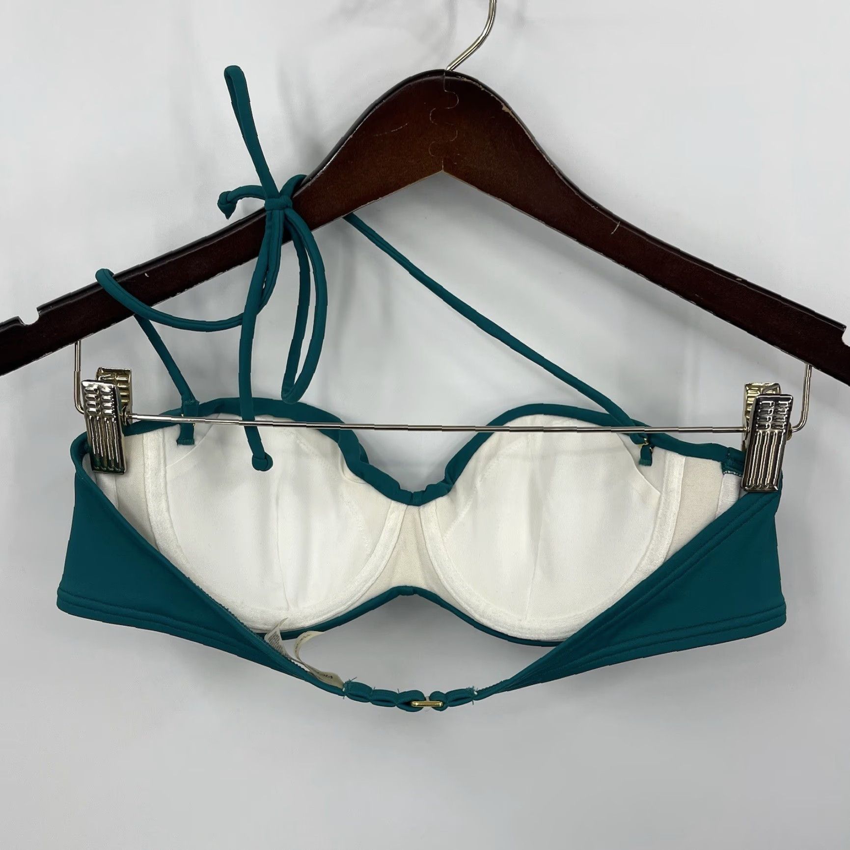 Victoria's Secret Victoria's Secret Bikini Top Womens Medium Green Halter Swimwear Leopard A Cup Size M / US 6-8 / IT 42-44 - 6 Thumbnail