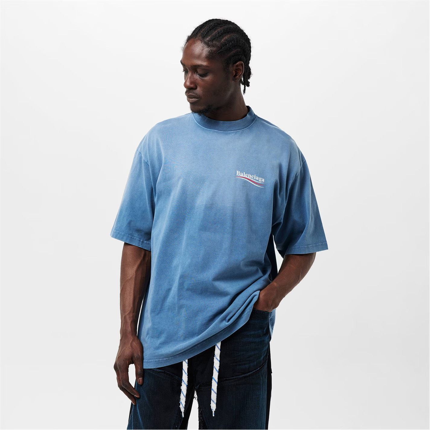 Balenciaga o1g2r1mq0226 Political Campaign T-Shirt In Faded Blue Size US M / EU 48-50 / 2 - 2 Thumbnail